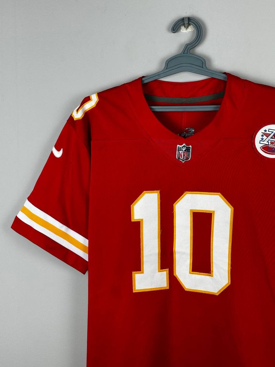 NFL Tyreek Hill #10 Kansas City Chiefs Nike Jersey Size S Size US S / EU 44-46 / 1 - 3 Thumbnail