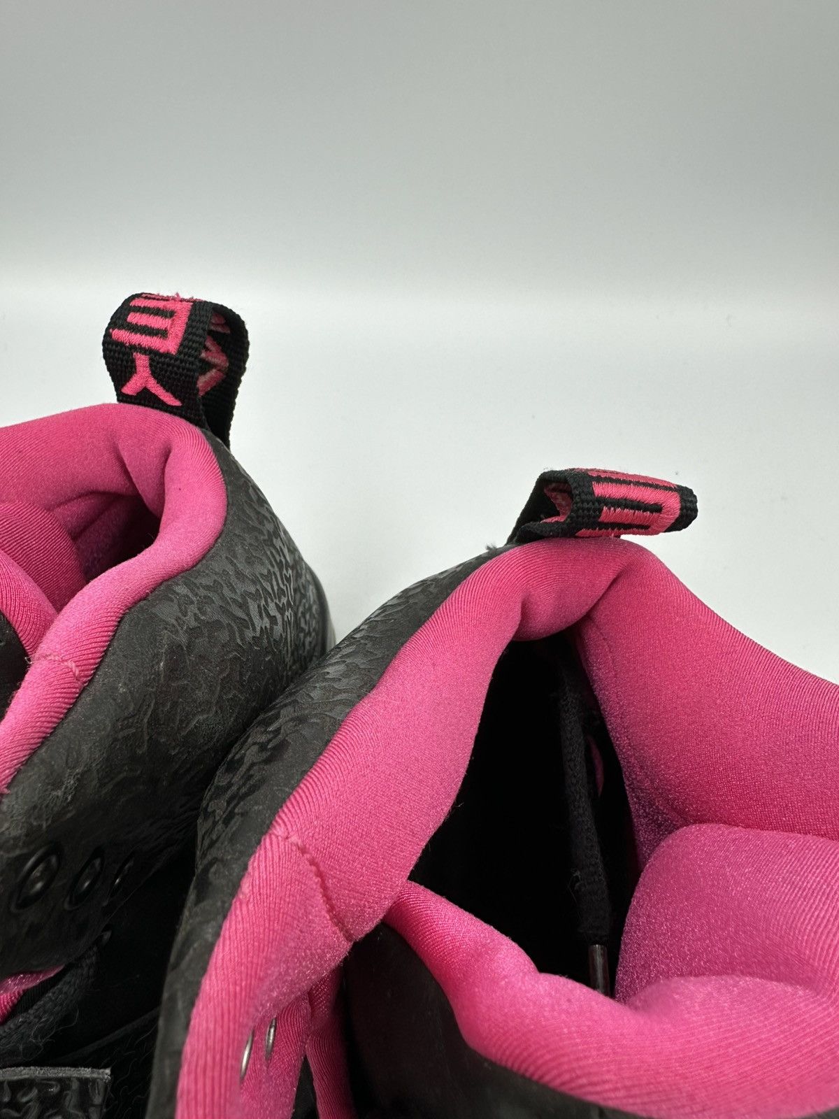 Kanye West × Nike Nike Air Yeezy 1 Blink Size US 12 / EU 45 - 12 Thumbnail