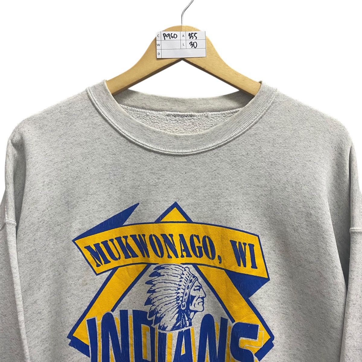 Vintage Vintage 90s Mukwonago Indians Baggy Sweatshirt XL Size US XL / EU 56 / 4 - 2 Thumbnail