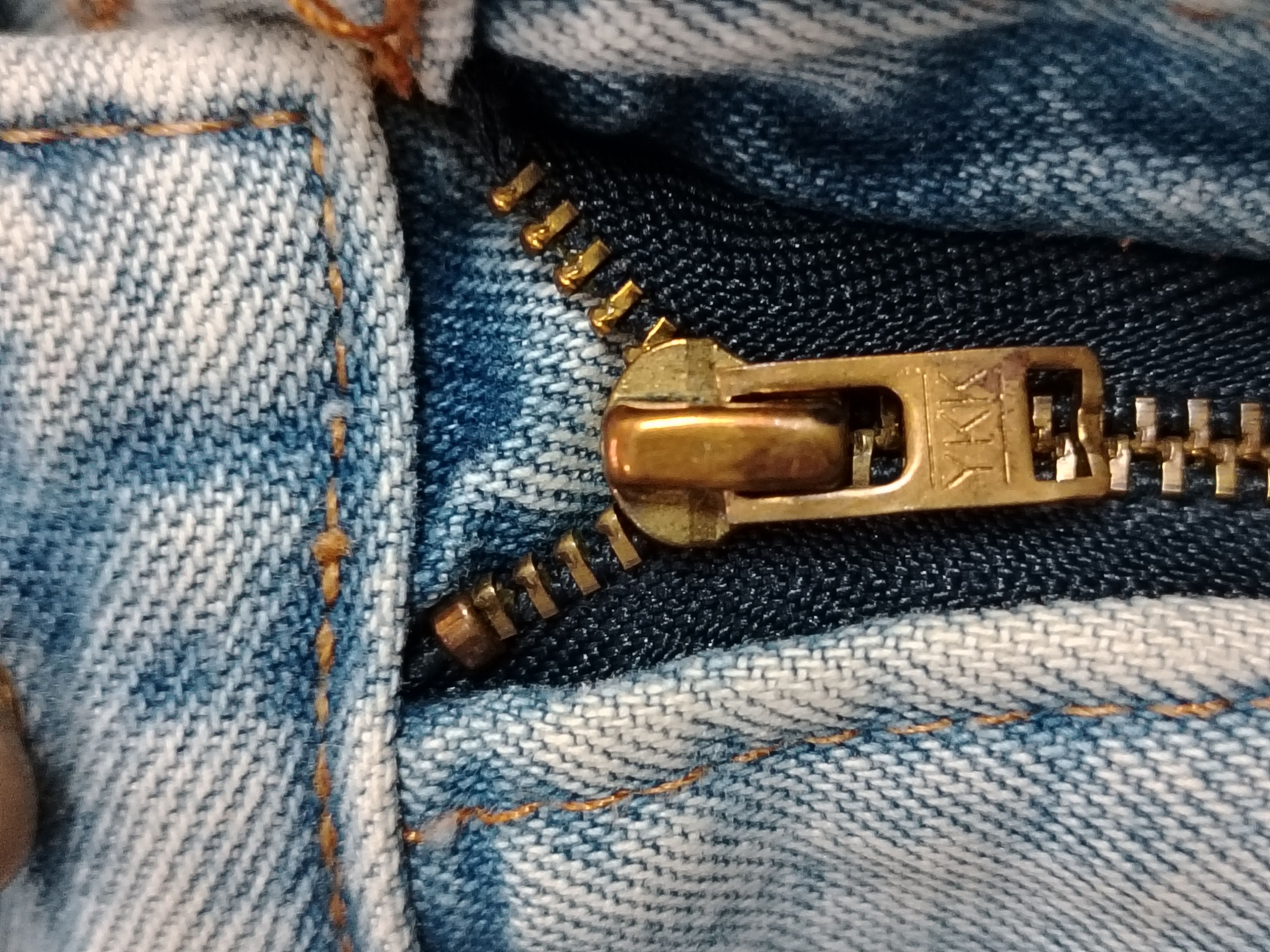 MCM Vintage MCM embroidered jeans Size 28" / US 6 / IT 42 - 9 Thumbnail