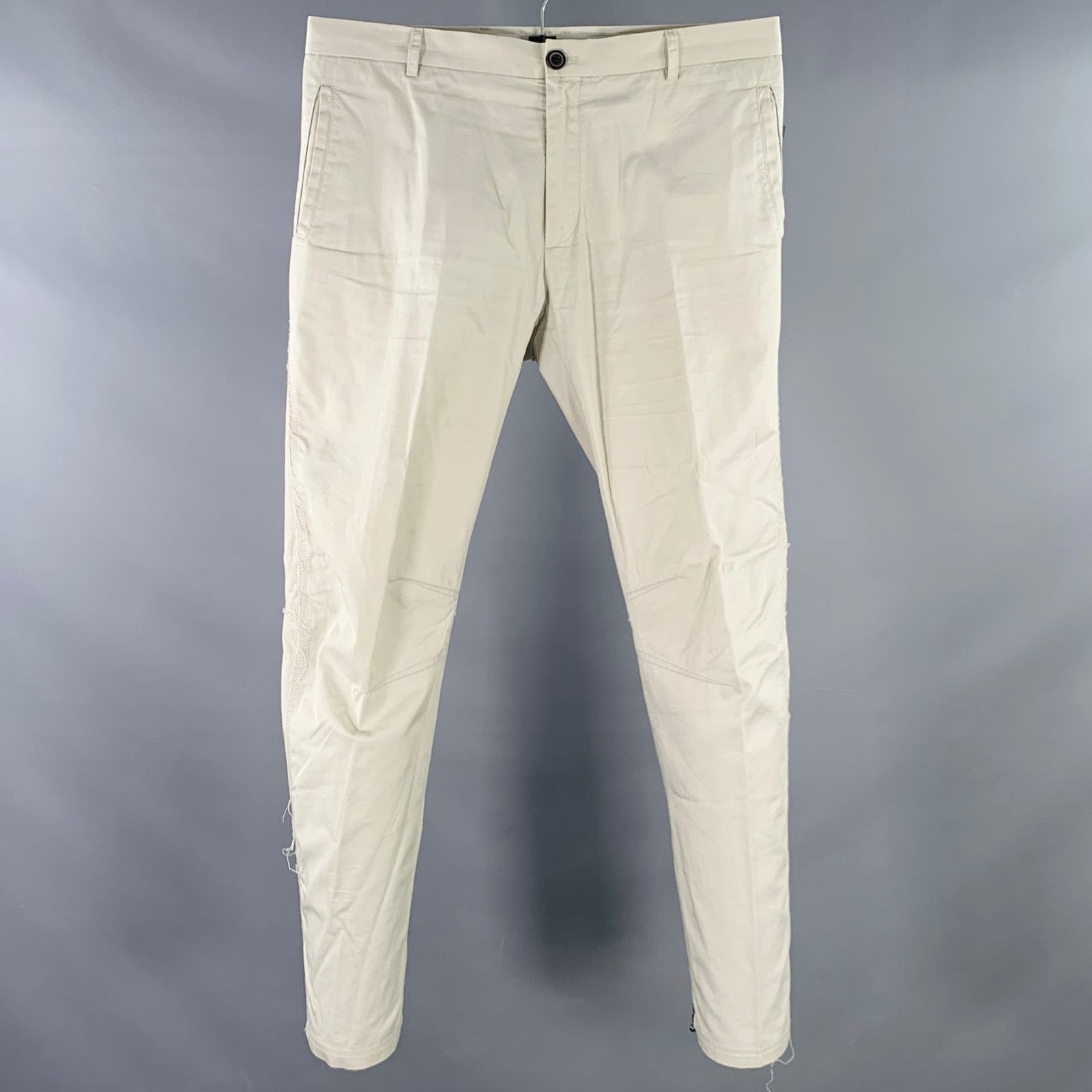 Lanvin LANVIN Size 32 Ivory Cotton Ankle Zip Flat Front Dress Pants Size US 32 / EU 48 - 1 Thumbnail