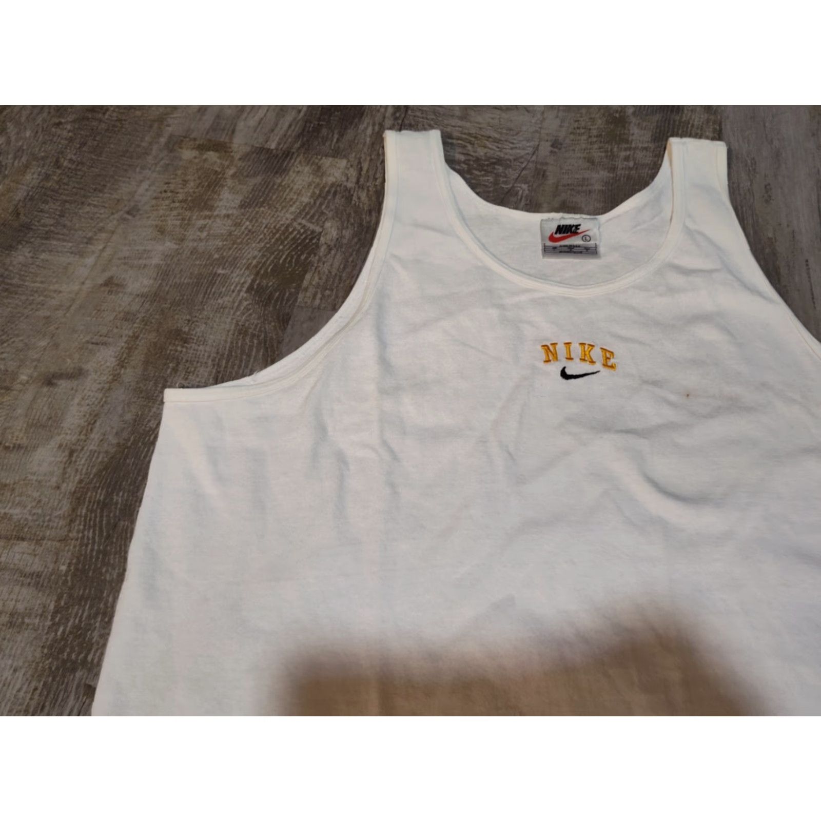 Nike VINTAGE Nike T-Shirt Center Swoosh Tank Unisex Adults L White 90s USA Made Mens Womens Size L / US 10 / IT 46 - 4 Thumbnail