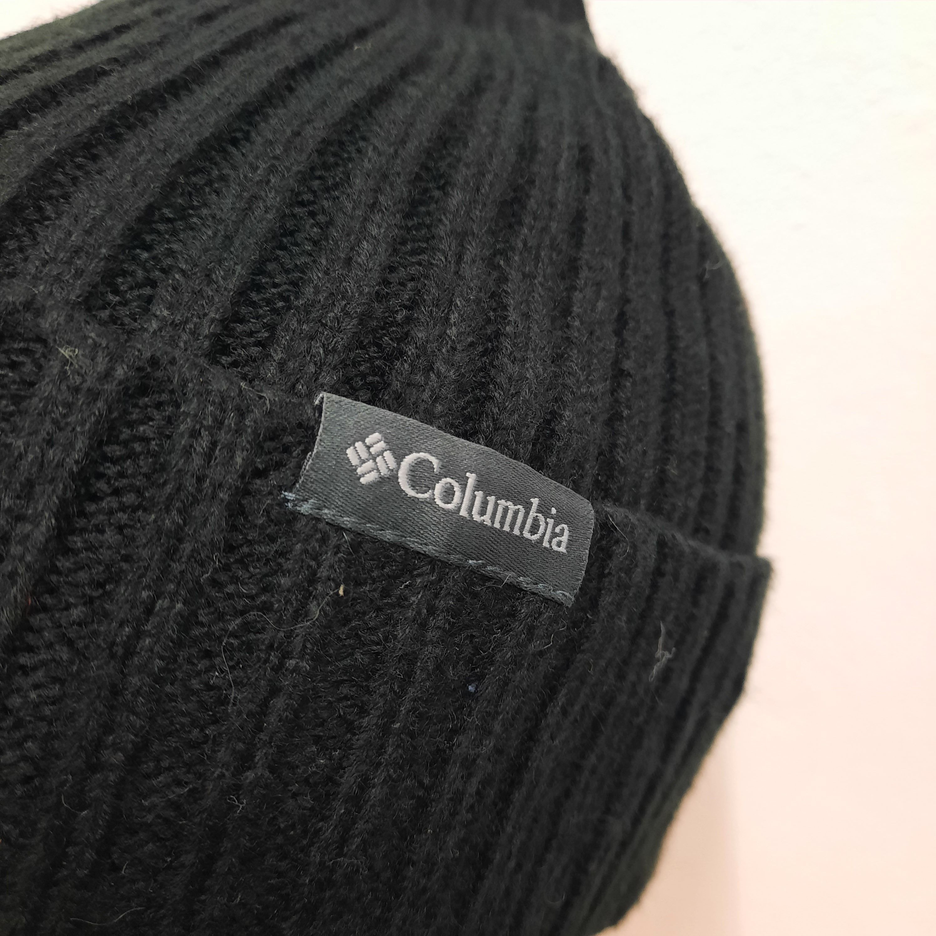 Columbia 🏔 Columbia patch outdoor style beanie hat Size ONE SIZE - 3 Thumbnail