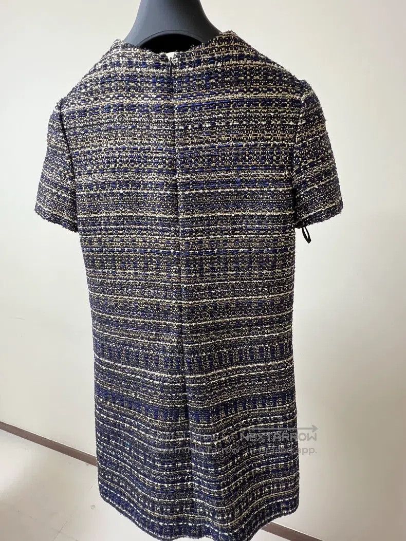 Valentino Valentino Heavy work dress Size S / US 4 / IT 40 - 2 Thumbnail