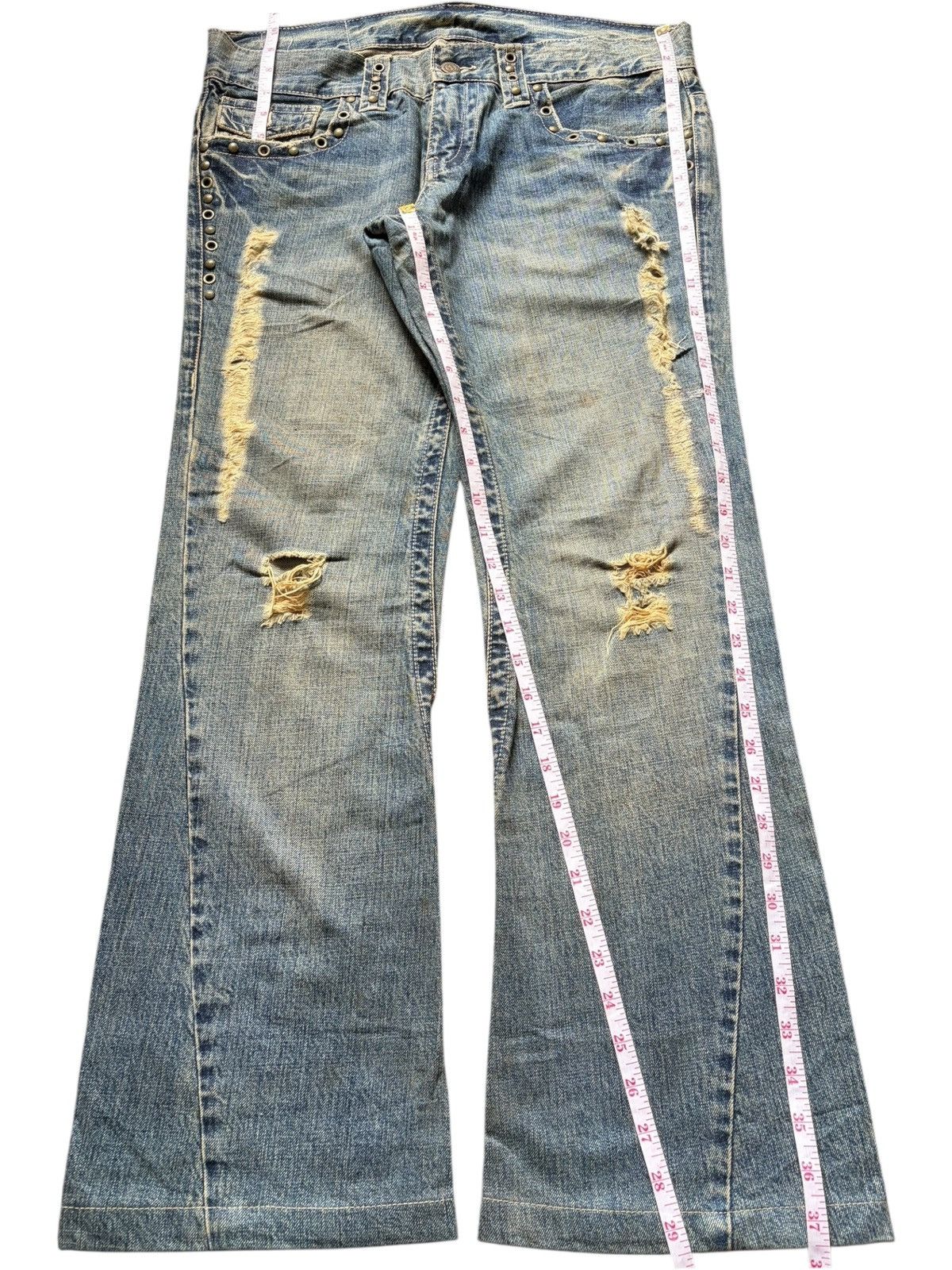 Tornado Mart Vintage Tornado Mart Distressed Low Rise Flare Jeans Size 33" - 7 Thumbnail