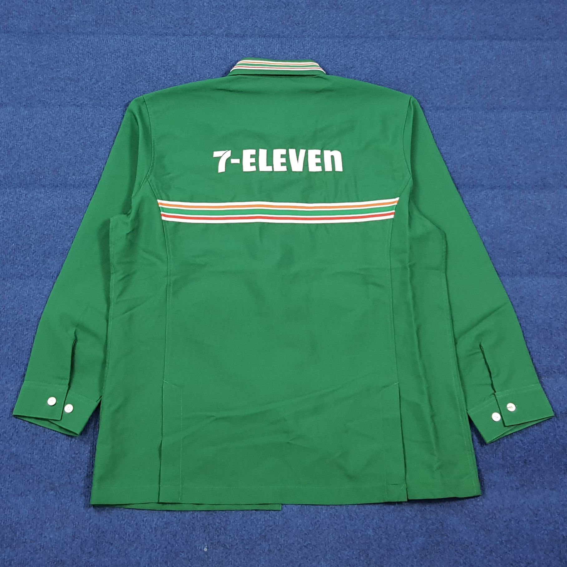 Japanese Brand VINTAGE Japanese 7-Eleven Employee Uniform Work Jacket E1A23 Size US M / EU 48-50 / 2 - 1 Thumbnail