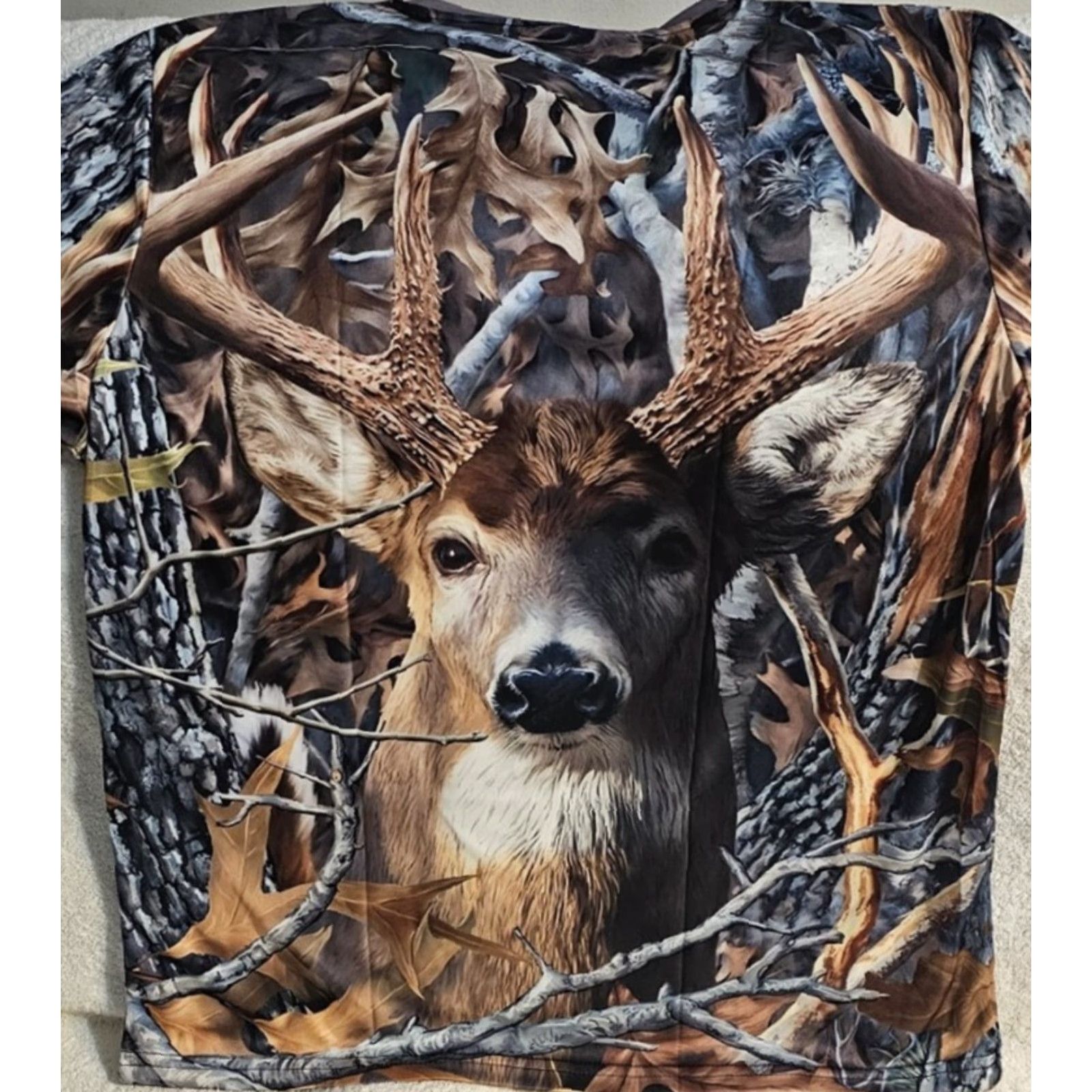 Vintage DEER BUCK HORNS WILD ANIMAL HUNT HUNTER HUNTING FOREST TREE CAMOUFLAGE T-SHIRT Size US M / EU 48-50 / 2 - 4 Thumbnail