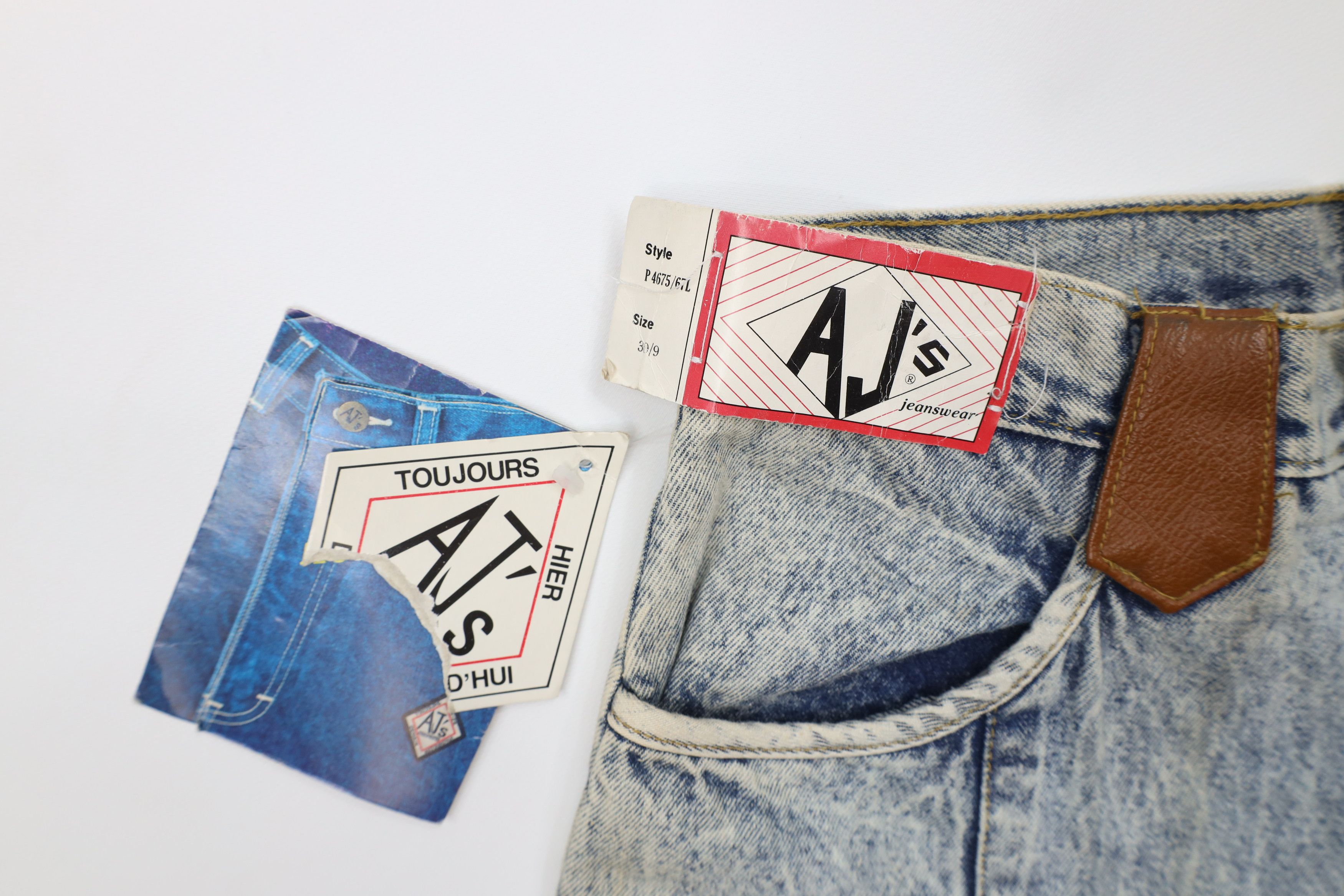 Vintage Deadstock Vintage 90s Streetwear Waist Tapered Leg Jeans Size 30" / US 8 / IT 44 - 9 Thumbnail