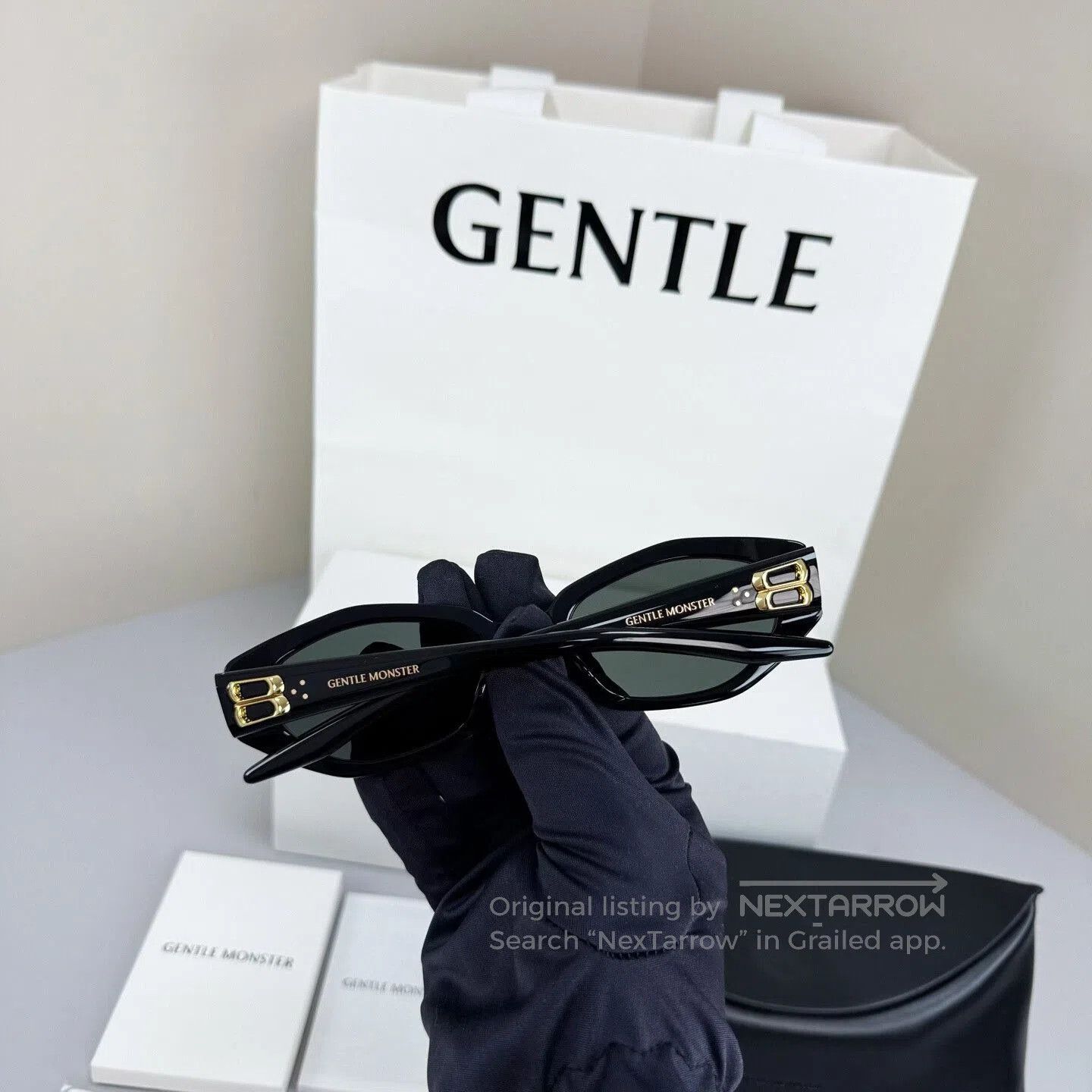 Gentle Monster gentle monster black gold sunglasses. Size ONE SIZE - 3 Thumbnail