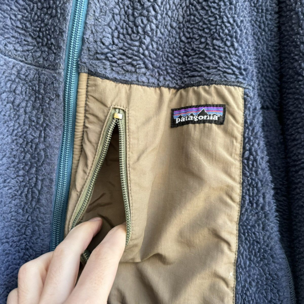 Patagonia Vintage RARE 2000s Patagonia Retro X Fleece Jacket L 23055F7 Size US L / EU 52-54 / 3 - 9 Thumbnail