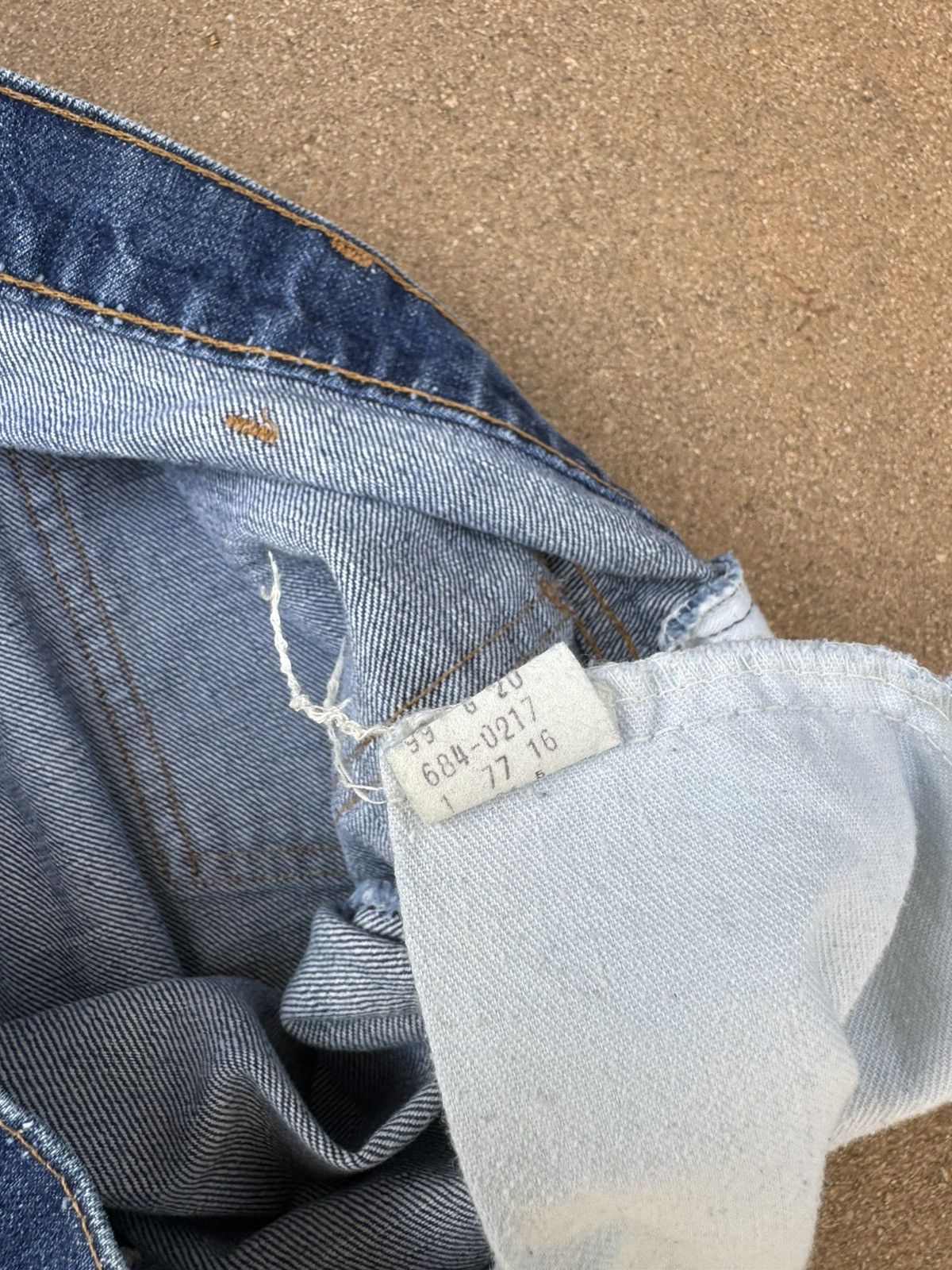 Levi's Vtg 70’s Levi’s 684 Orange Tab Bellbottom Flare Jeans 35x28 Size US 35 - 6 Thumbnail