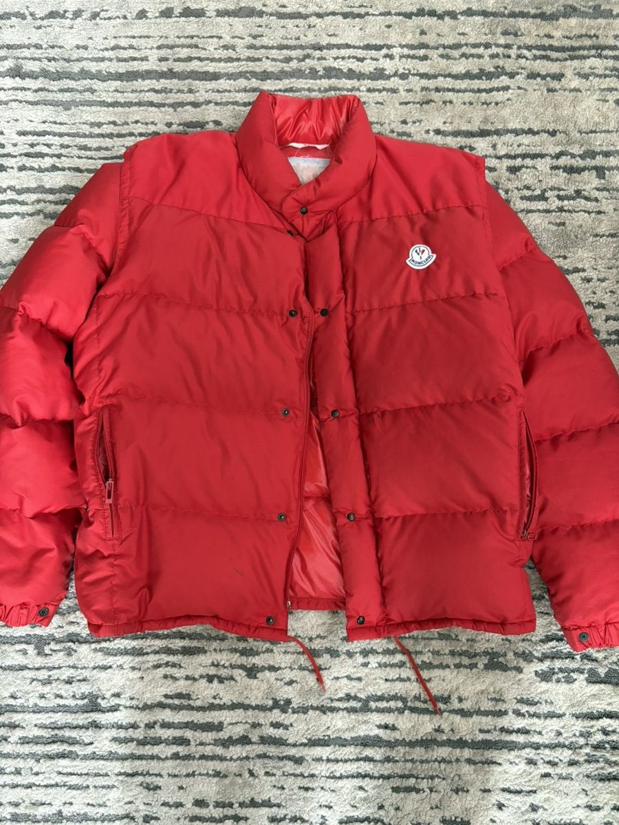 Moncler moncler red jacket Size US XL / EU 56 / 4 - 1 Thumbnail