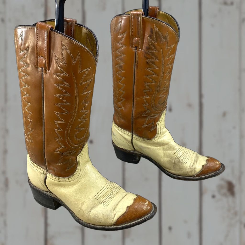 Vintage VINTAGE ACME Cowboy Boots Western Wingtip 6.5 C Brown Cream Two Tone Boot Women Western Cowboy Boots Wingtip 6.5 C Brown Cream ACME Boots Size US 7 / IT 37 - 1 Thumbnail