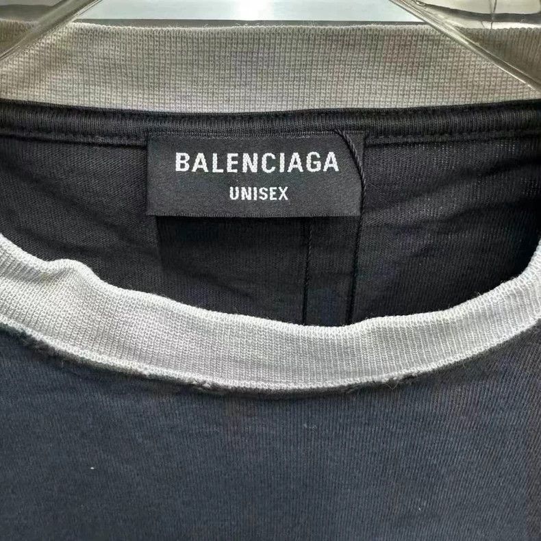Balenciaga Balenciaga Destruction style double-ring small logo short Size US M / EU 48-50 / 2 - 2 Thumbnail