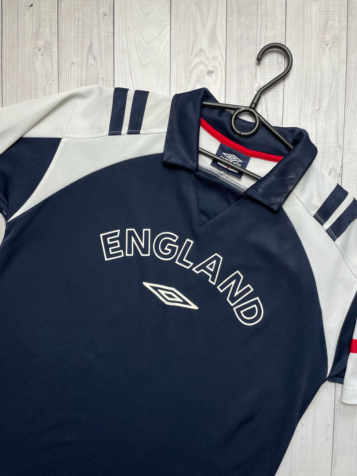 Umbro × Vintage Vintage England Umbro soccer jersey size L big logo Size US L / EU 52-54 / 3 - 2 Thumbnail