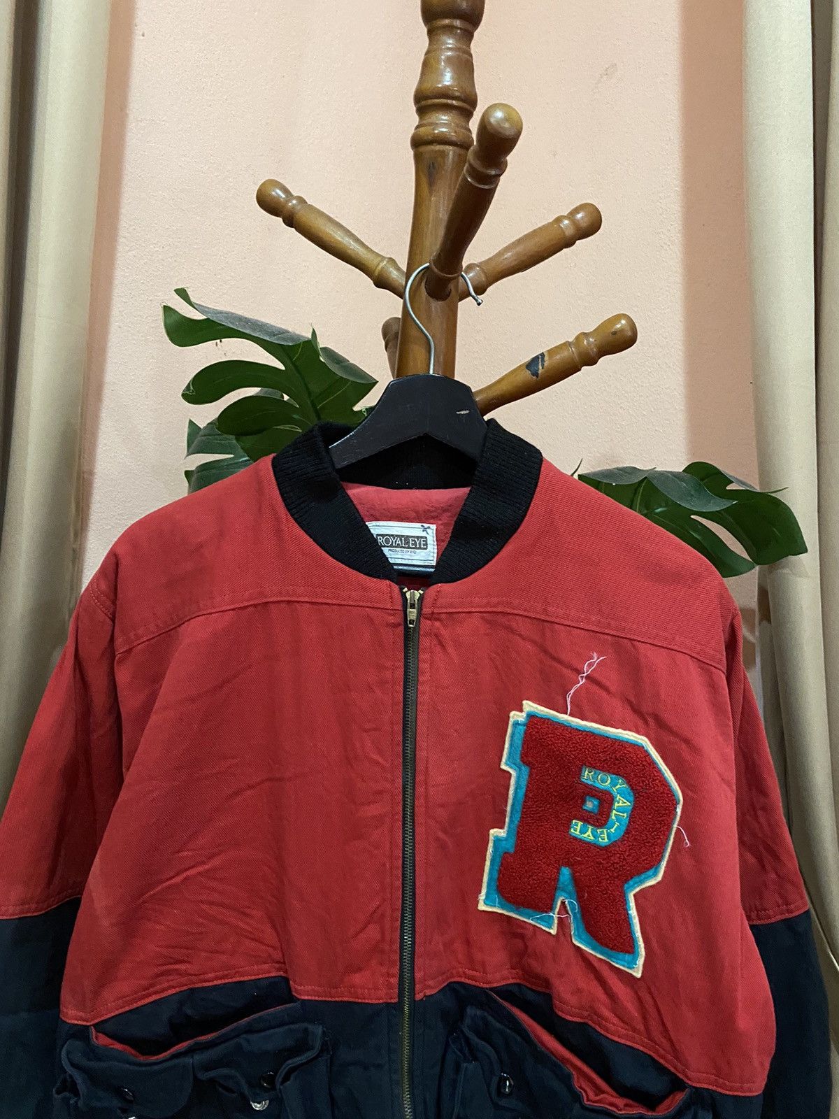 Other Vintage Royal Eye Varsity Bomber Jacket Red Black Patchwork Size US M / EU 48-50 / 2 - 8 Thumbnail