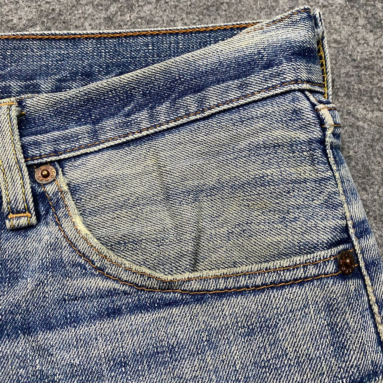 Levi's Vintage 90s Levis 502 Distressed denim Kurt Cobain Style Size US 32 / EU 48 - 9 Thumbnail