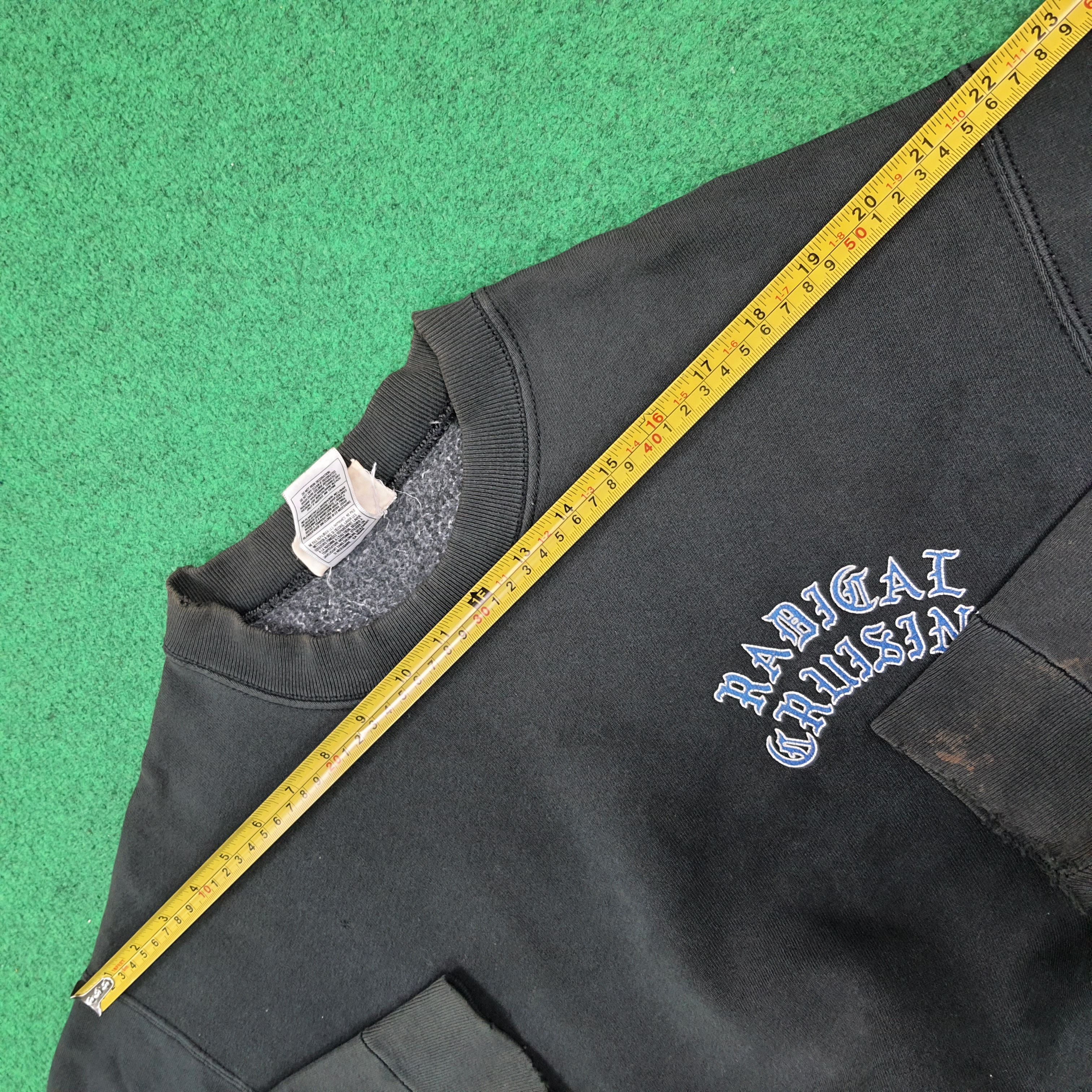 Vintage Vintage 90s Radical Cruising Lowrider Sweatshirt C289N15 Size US M / EU 48-50 / 2 - 13 Thumbnail