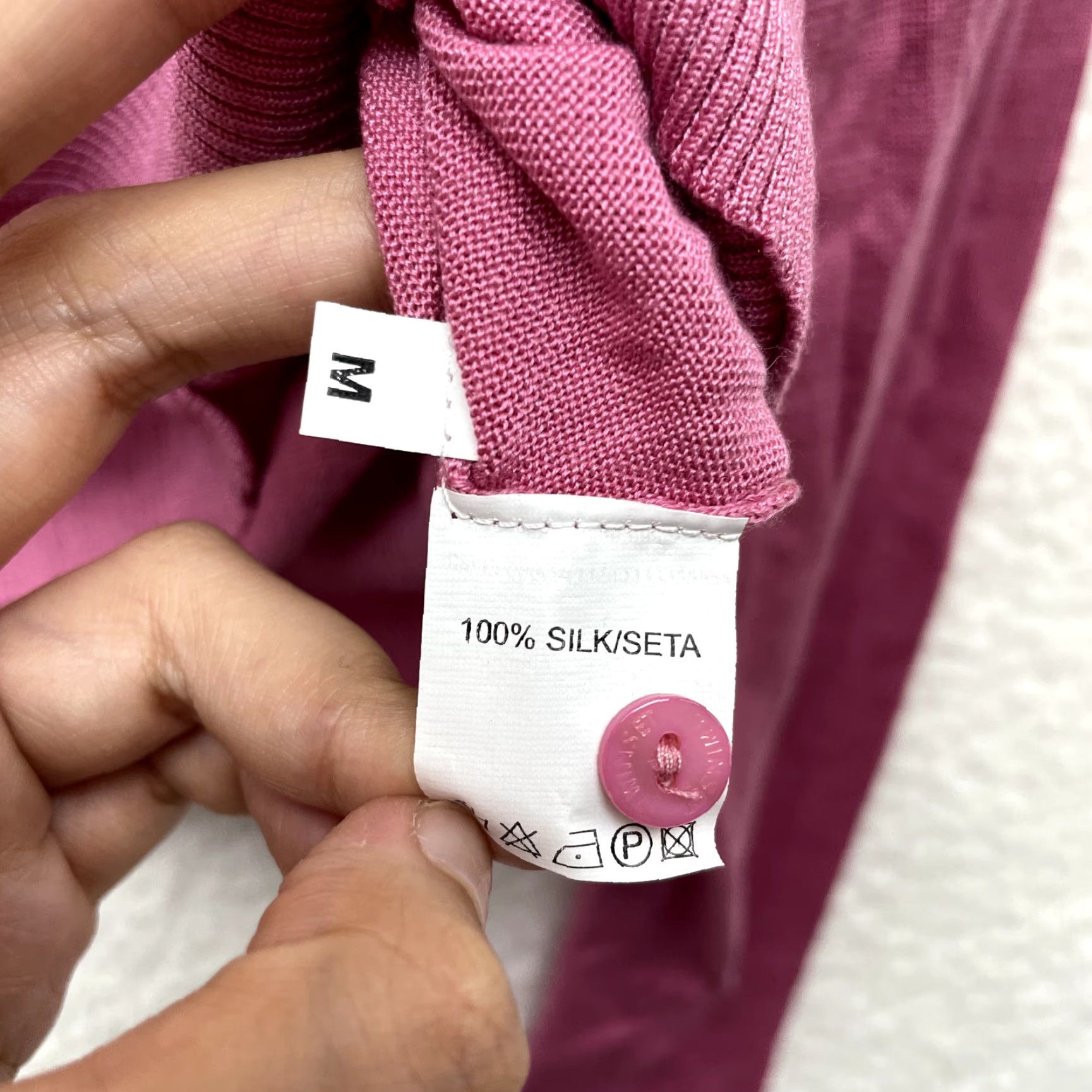 TWINSET TWINSET Cardigan Top Shirt Womens Medium Pink Silk Knit V-Neck Button Long Sleeve Fashion Italy 90s Fairy Coquette Whimsigoth Size M / US 6-8 / IT 42-44 - 7 Thumbnail