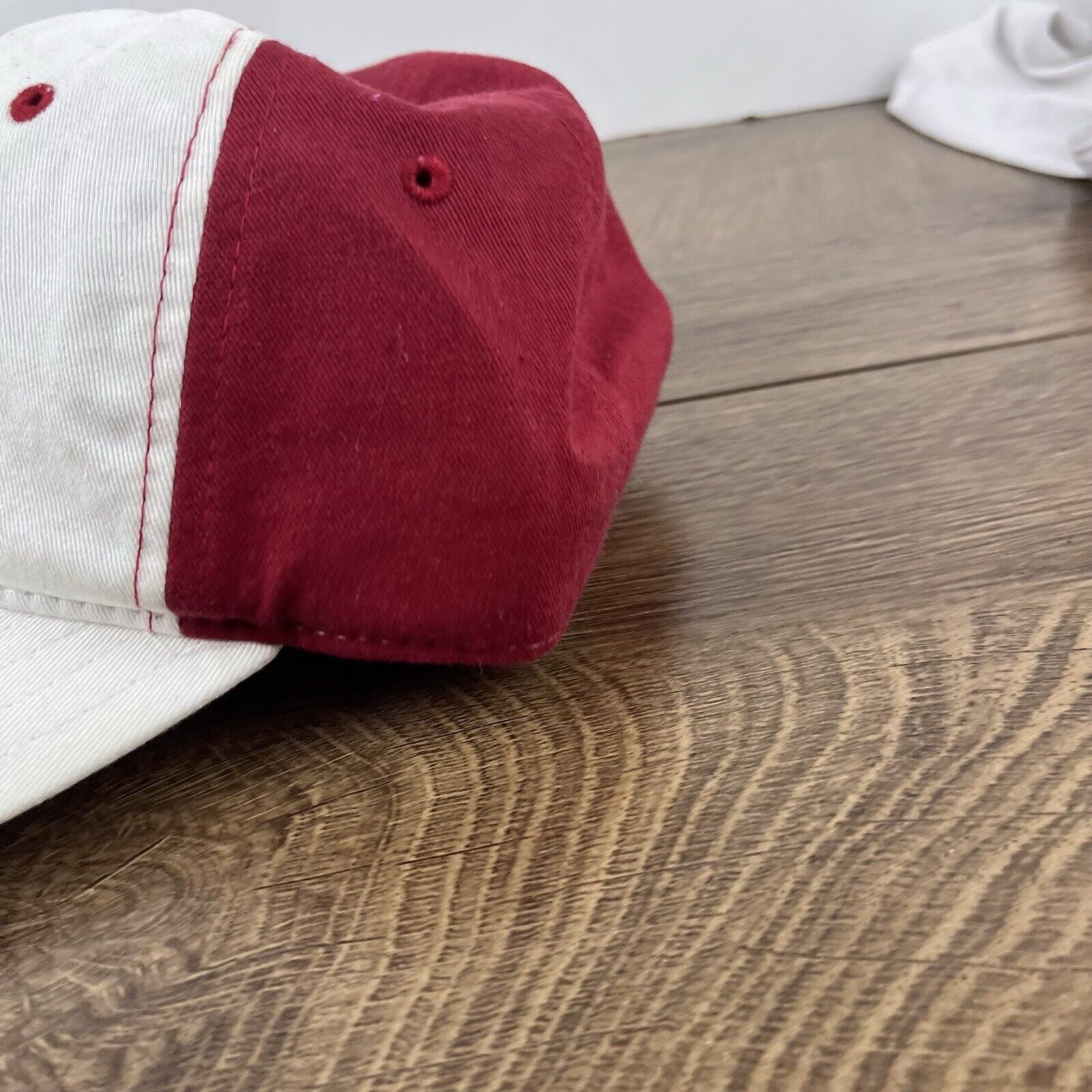 Other Thousand Hills Golf Resort Hat White Adjustable Hat White Br Size ONE SIZE - 7 Thumbnail