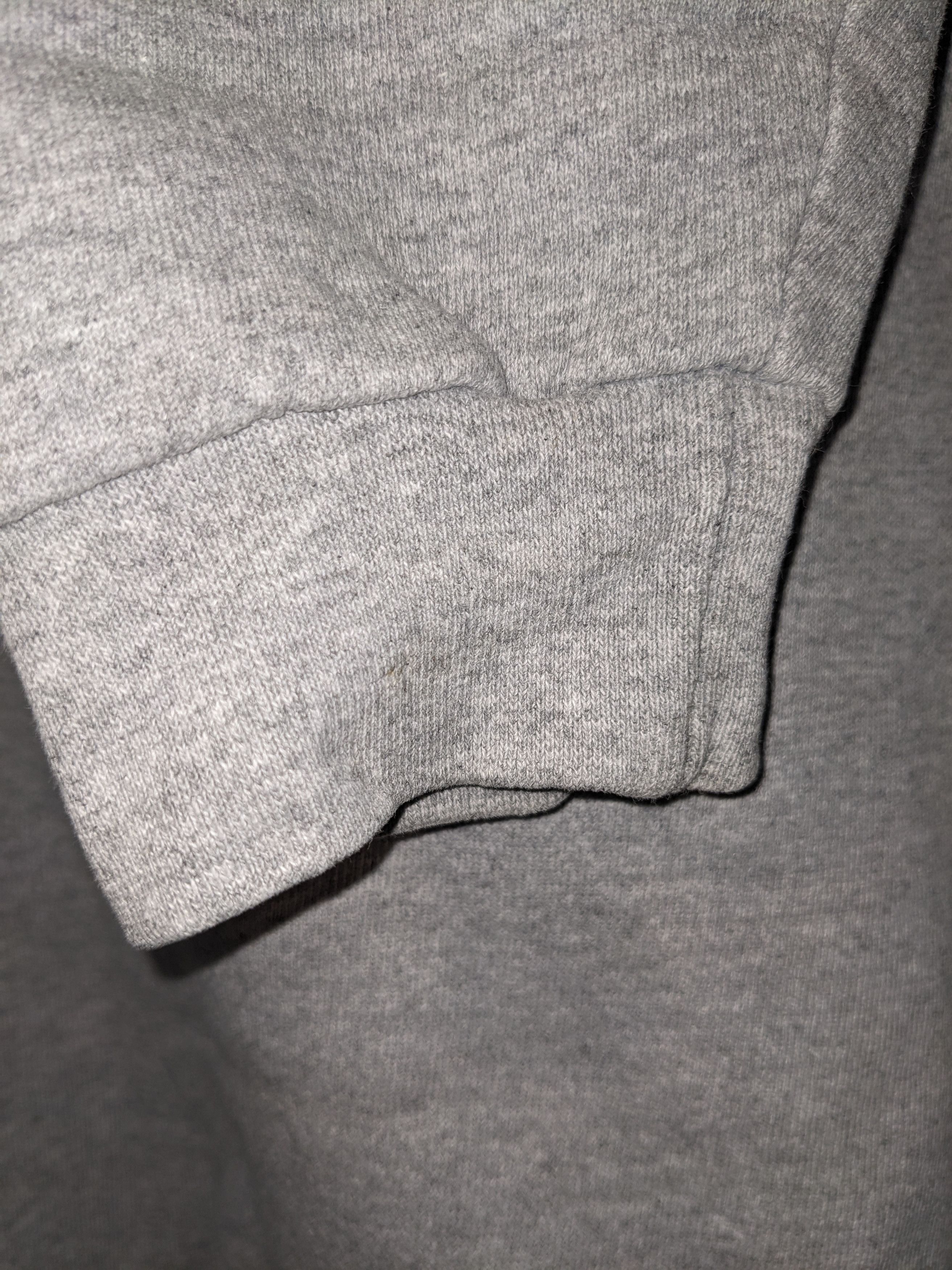 Vintage 90s Slippery Rock University Patch Sweatshirt