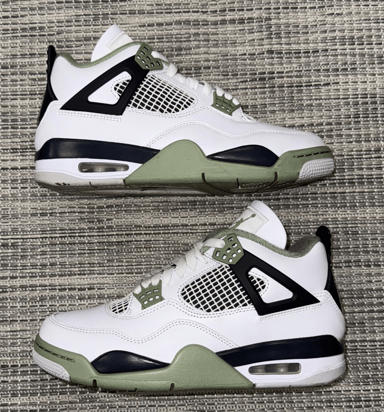 Jordan Brand Air Jordan 4 "Seafoam" Size US 6.5 / EU 39-40 - 1 Thumbnail