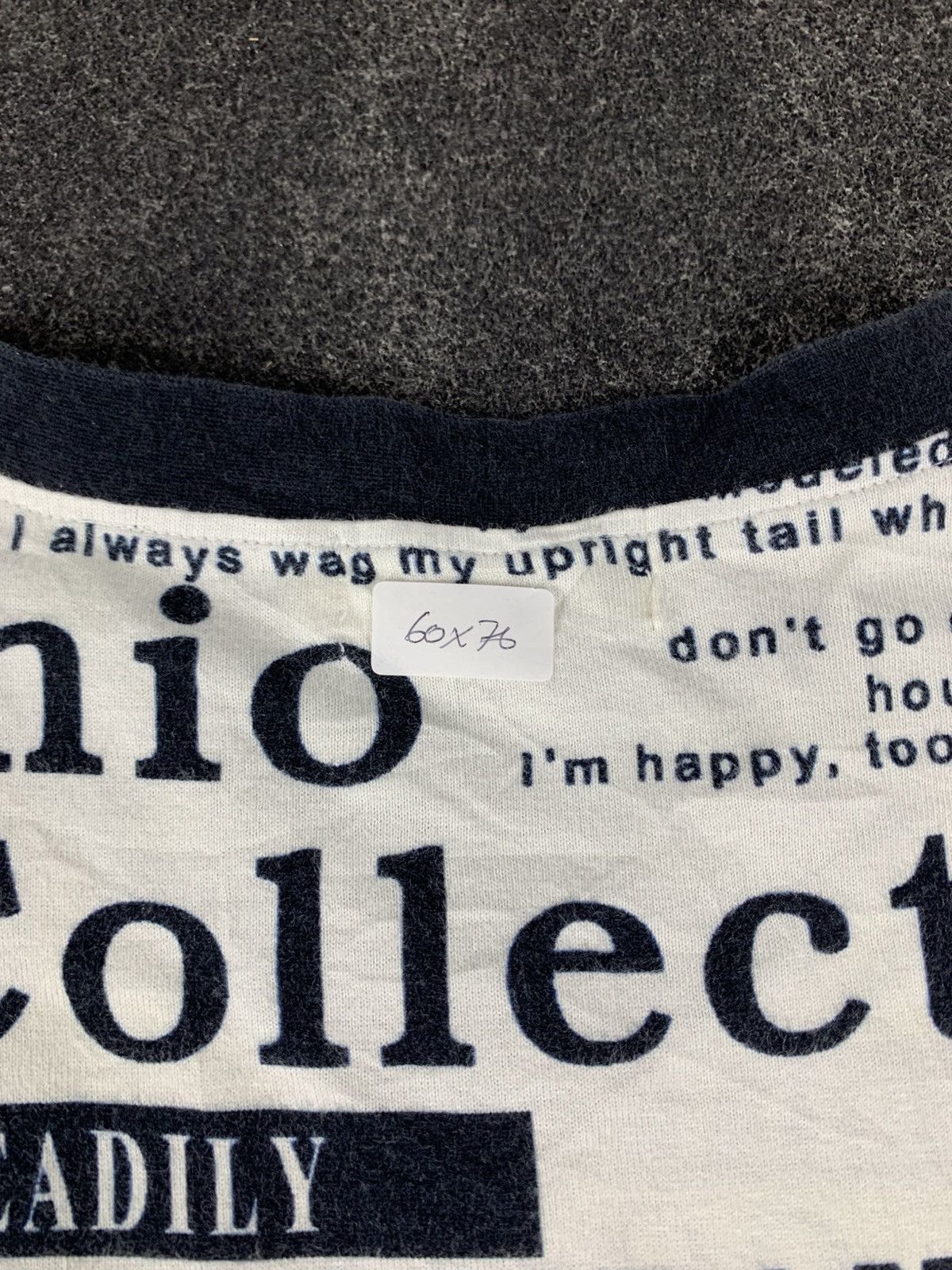 Japanese Brand Vintage Kunio Collection All-Over Print V-Neck T-Shirt Size US L / EU 52-54 / 3 - 6 Thumbnail