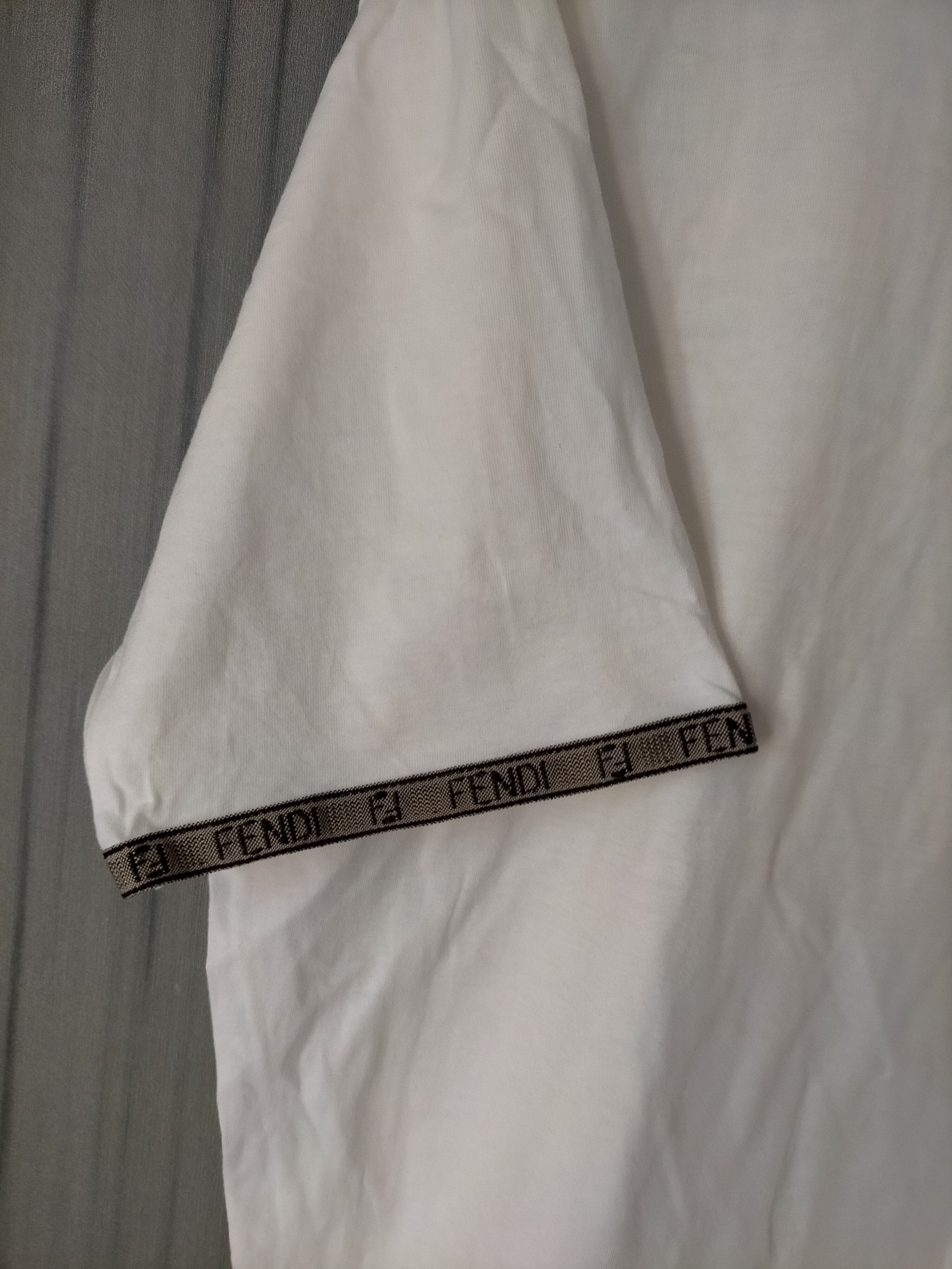 Fendi Fendi Made in italy Side Tape White Tee Size US L / EU 52-54 / 3 - 7 Thumbnail