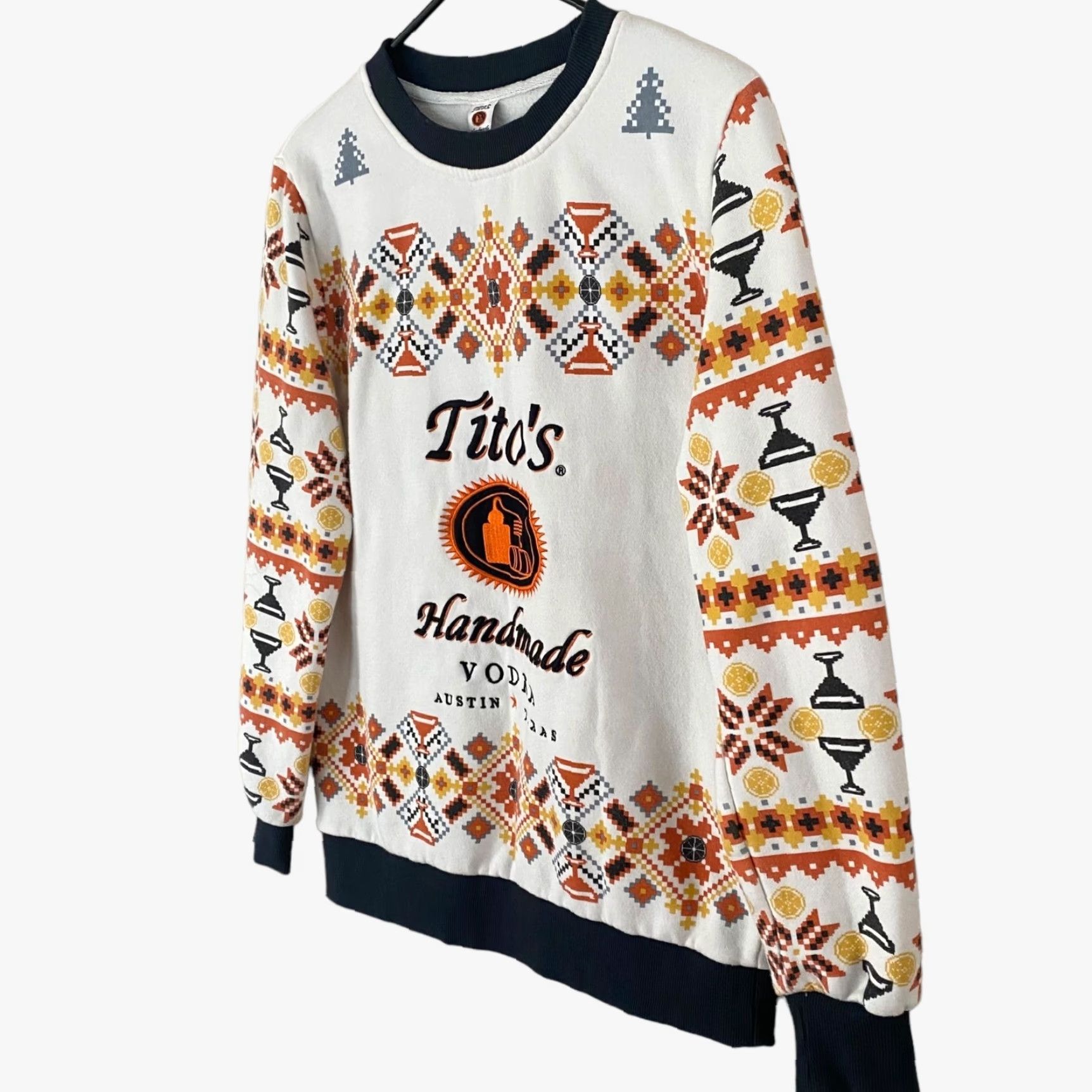 Vintage Tito's Handmade Vodka Embroidered Pullover Crewneck Holiday Sweatshirt White Men's Small Size US S / EU 44-46 / 1 - 2 Thumbnail