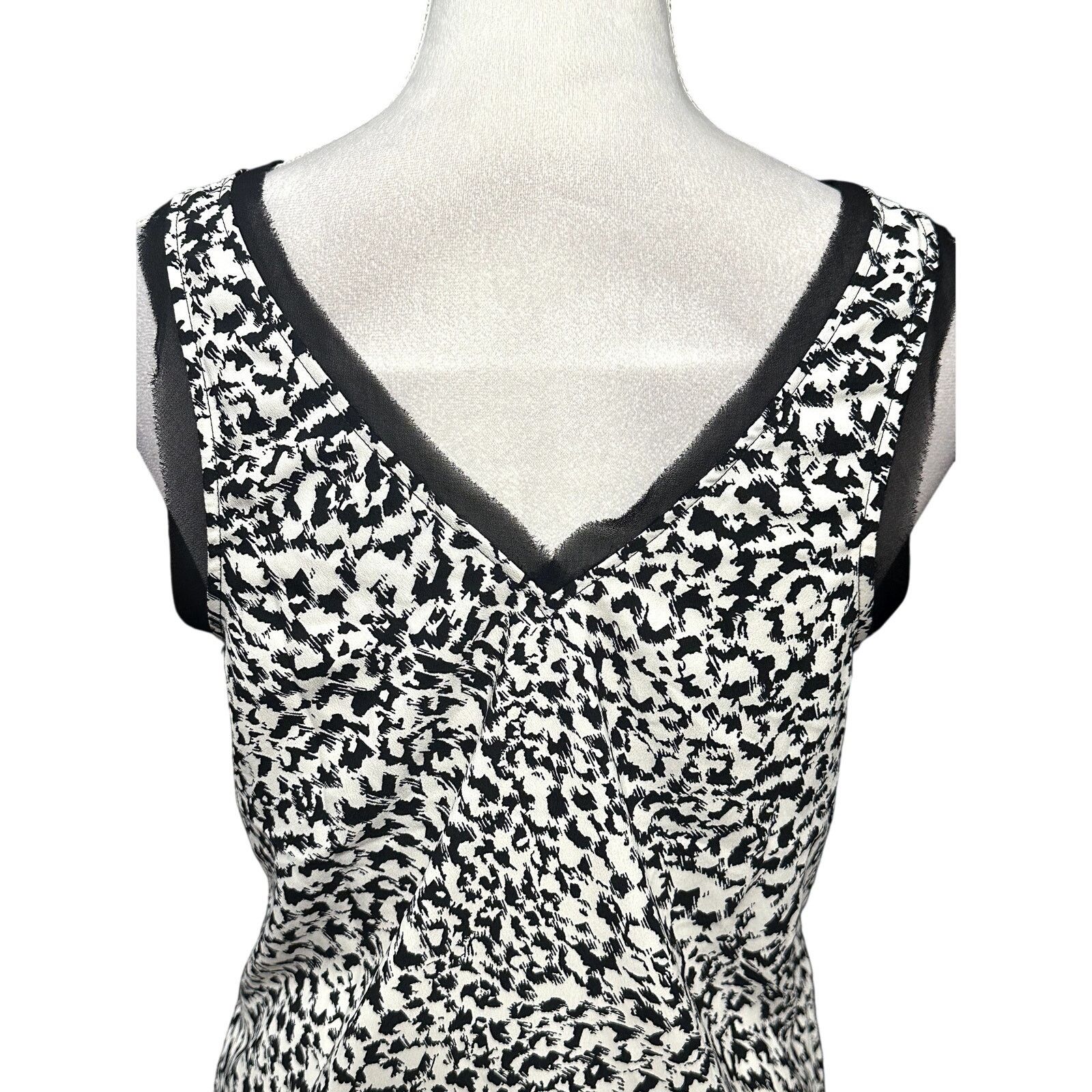 Other Halogen V Neckline Tank Top Animal Print Black/White S NWOT Size S / US 4 / IT 40 - 6 Thumbnail