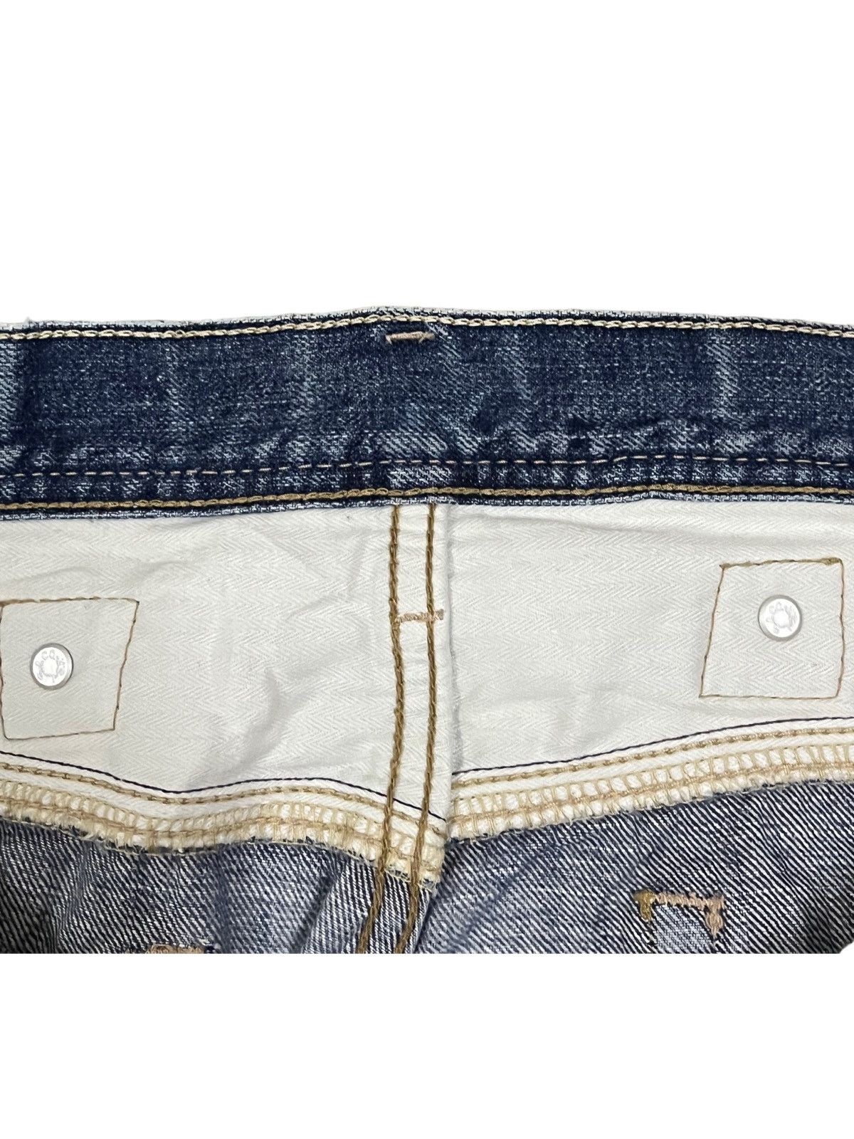 Levi's Vintage Levi’s Buckle Denim Size US 33 - 5 Thumbnail