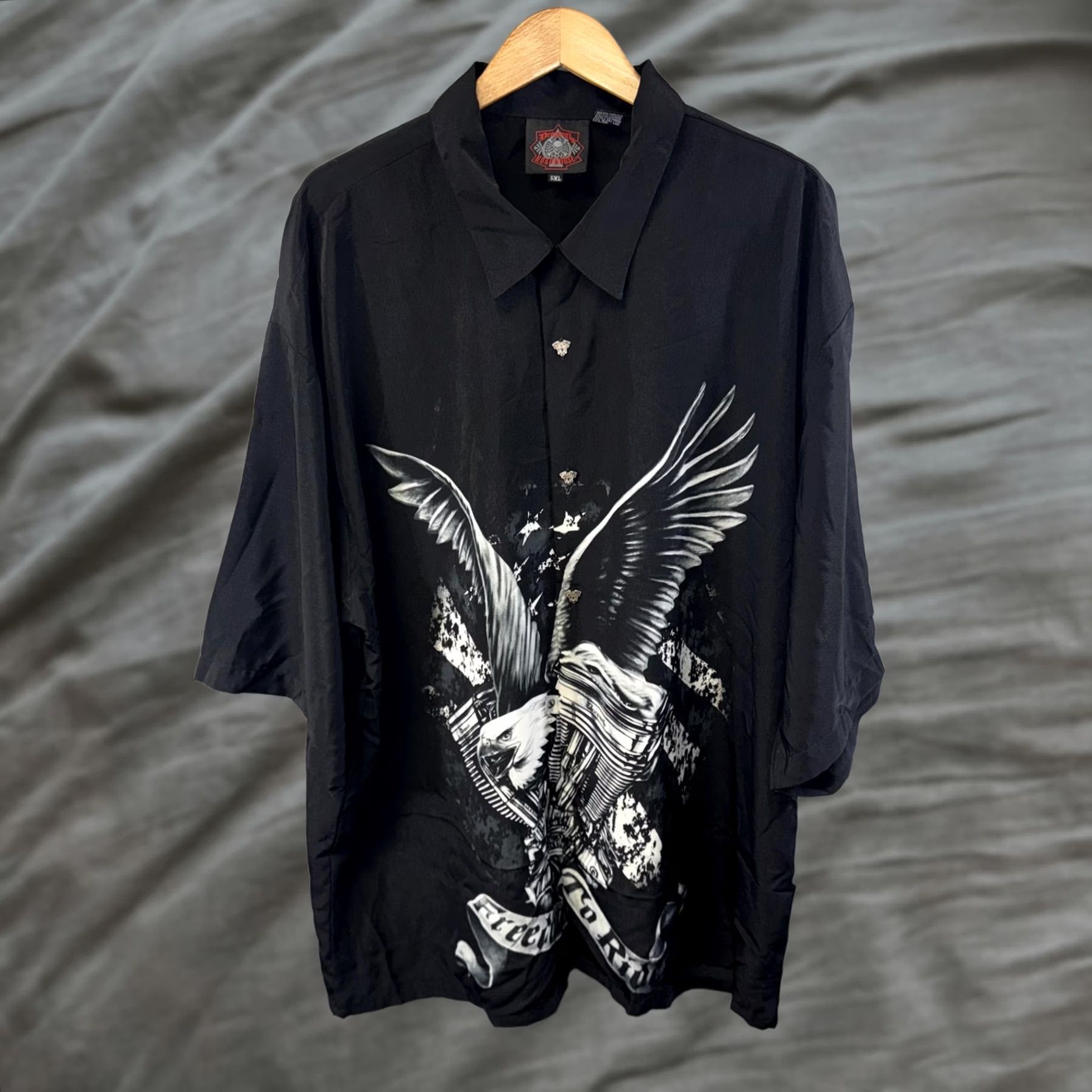 Vintage VINTAGE Dragonfly Roadhouse Shirt Mens 5XL Black Camp Button Up Eagle Motorcycle Biker Size US XXL / EU 58 / 5 - 1 Thumbnail