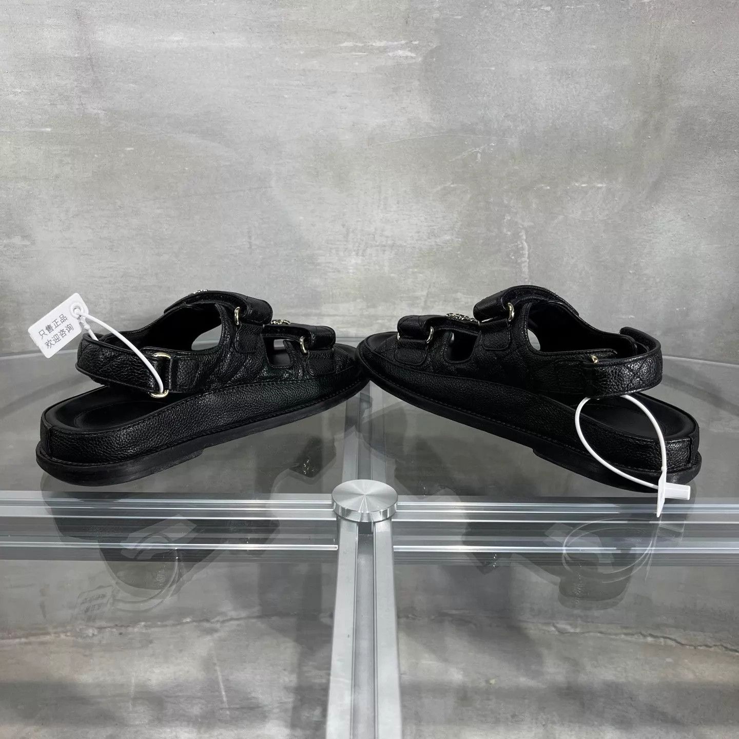 Chanel Chanel Women's Black Litchi Leather Velcro Sandals 35.5 Size US 5 / IT 35 - 5 Thumbnail