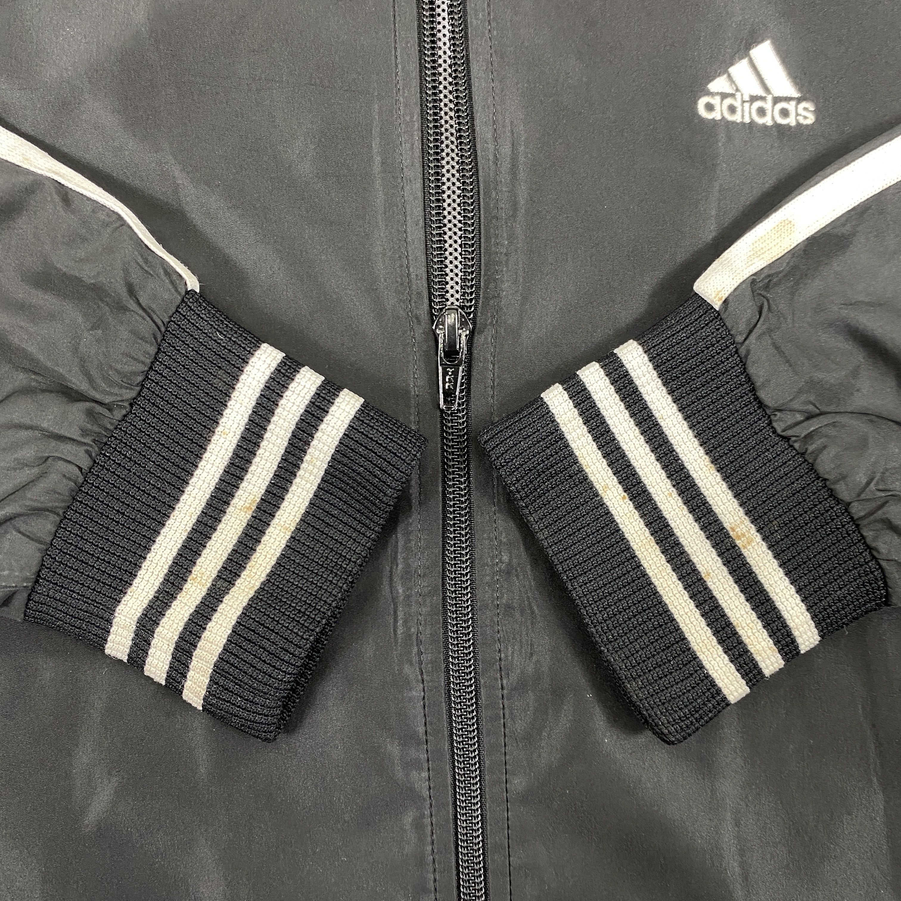 Adidas Vintage Adidas Track Medium Light Jacket- J388 Size US M / EU 48-50 / 2 - 5 Thumbnail