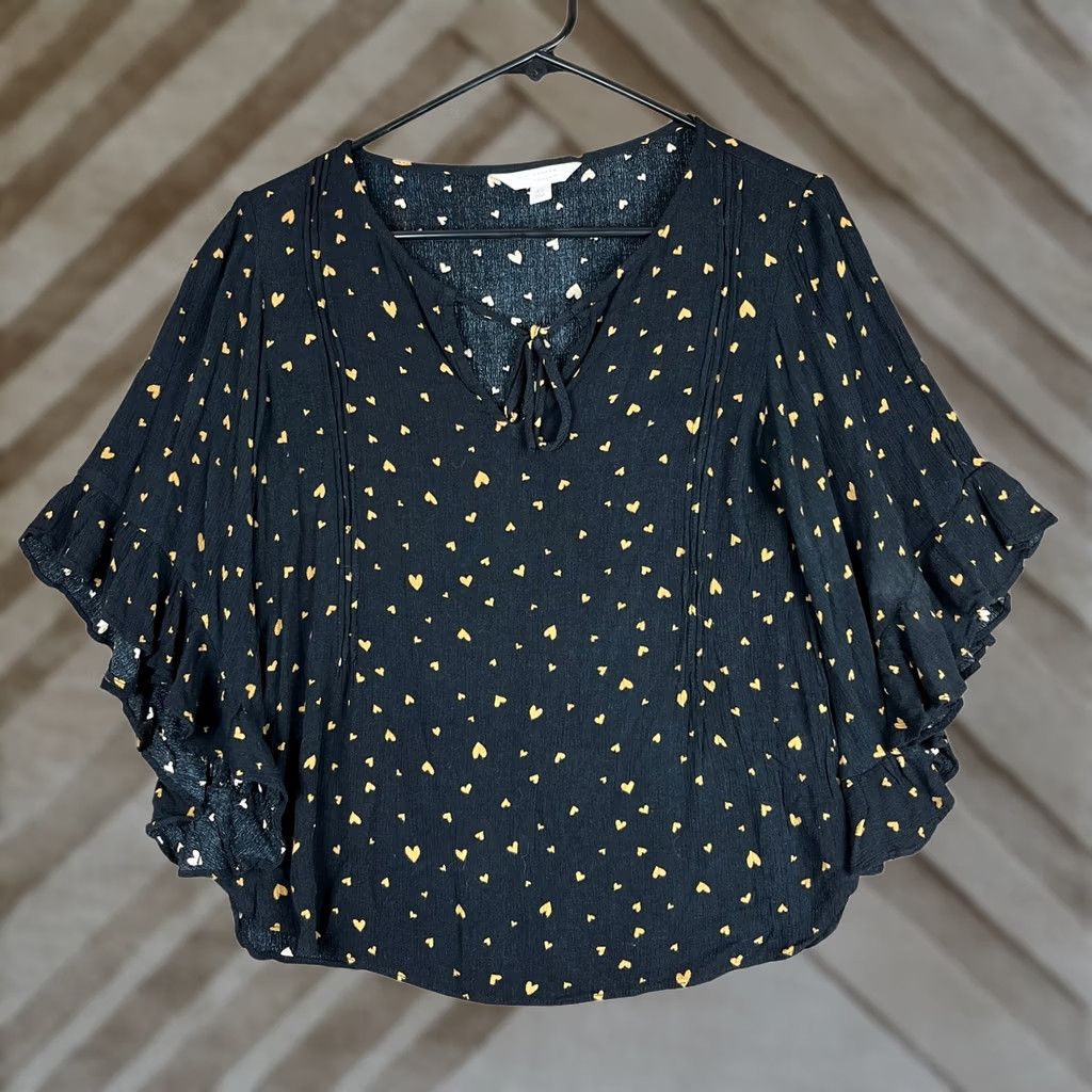 Lauren Conrad Lauren Conrad Blouse Womens Black Gold Hearts V Neck 3/4 Flared Sleeve XS Womens, Blouse, Black, Gold Hearts, V-Neck, 3/4 Sleeve, XS Size XS / US 0-2 / IT 36-38 - 1 Thumbnail