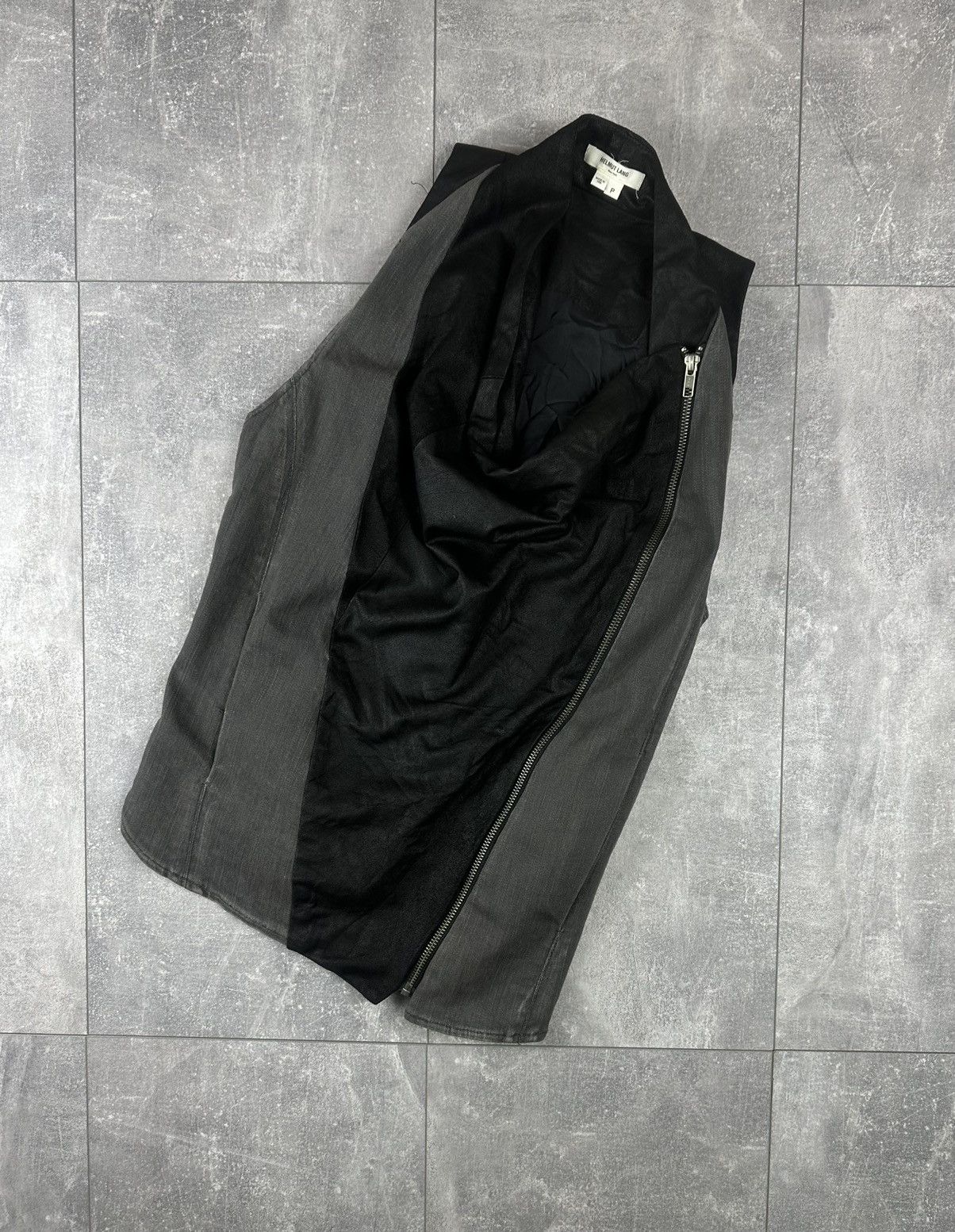 Helmut Lang Helmut Lang Swing Neck Zipper Vest Jacket Asymmetric Size XS / US 0-2 / IT 36-38 - 3 Thumbnail