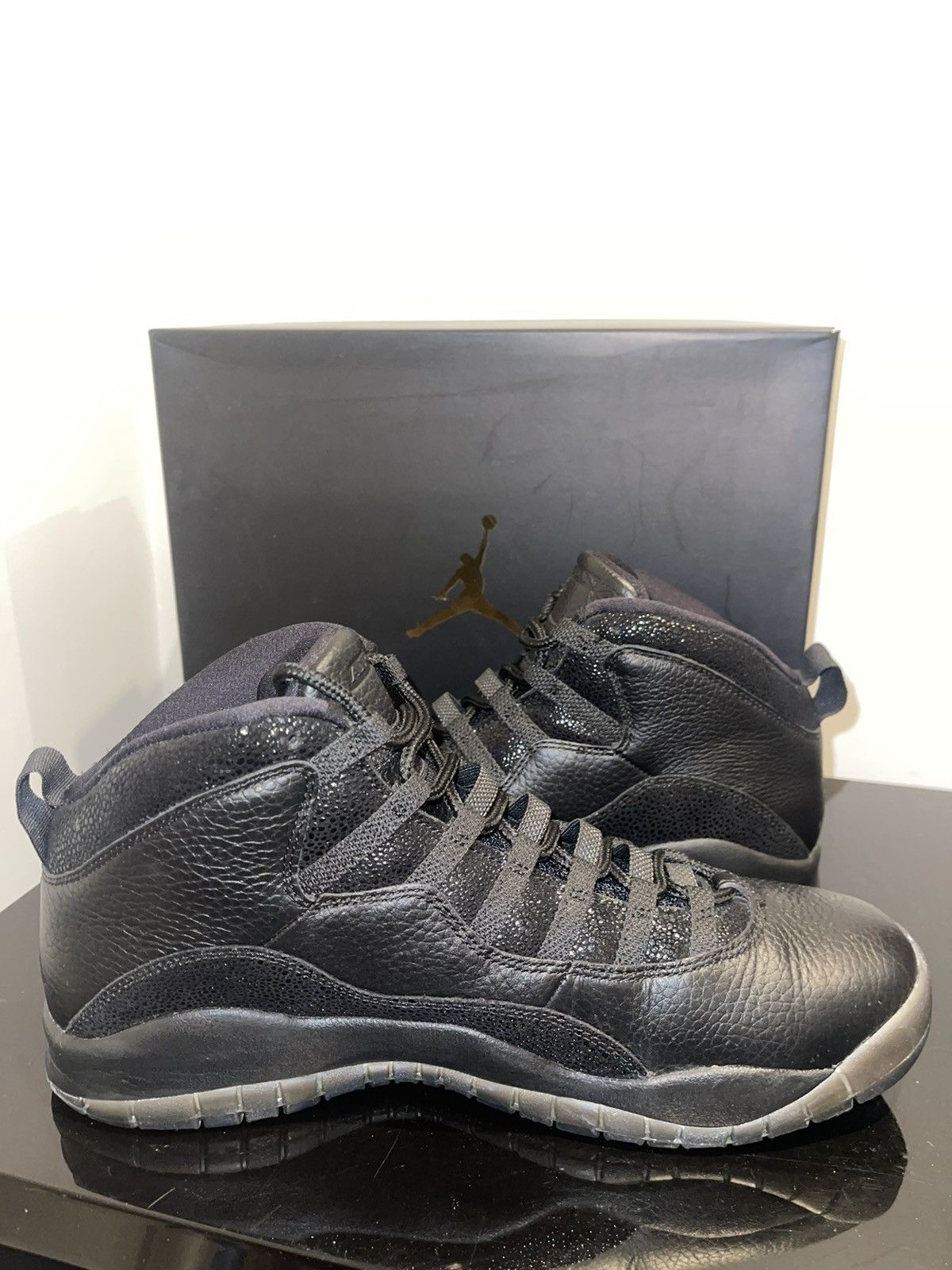 Jordan Brand RARE Jordan 10 OVO’s (2015) Size US 11.5 / EU 44-45 - 2 Thumbnail