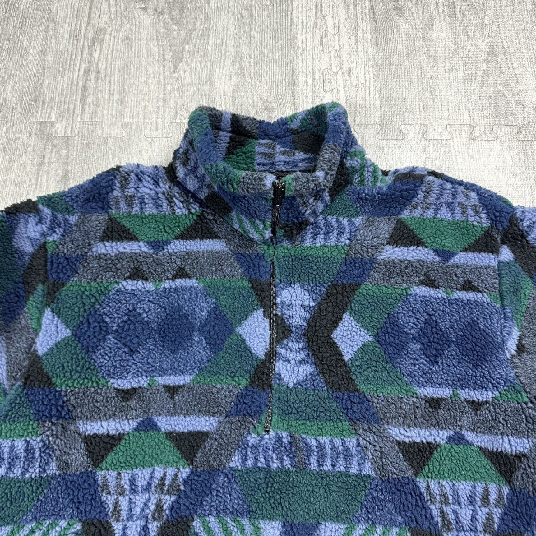 Eastern Mountain Sports VINTAGE EASTERN MOUNTAIN SPORTS EMS DEEP PILE PATTERNED FLEECE 1/4 ZIP SZ M USA MADE Size US M / EU 48-50 / 2 - 2 Thumbnail