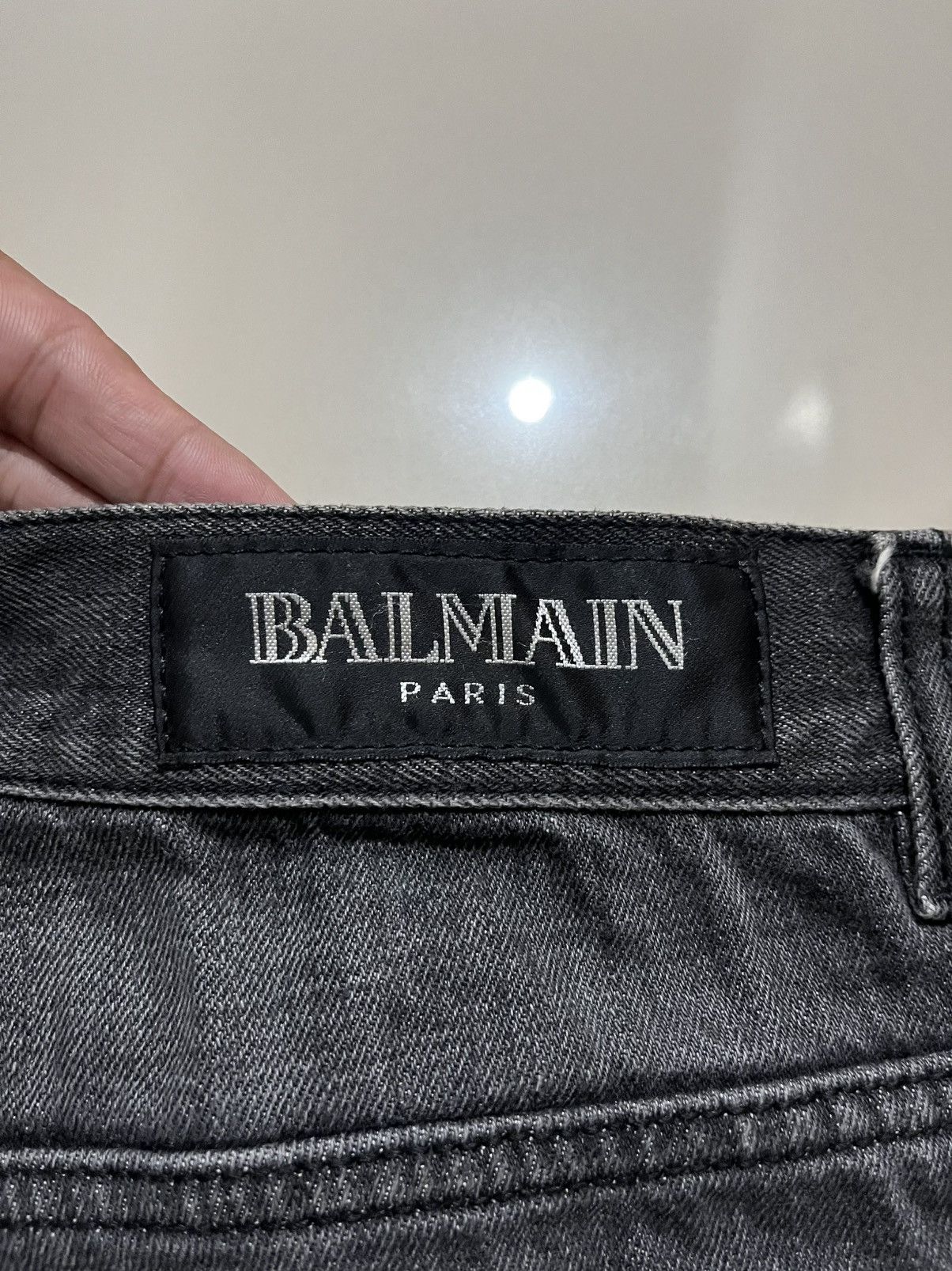 Balmain SS2011 BALMAIN BY DECARNIN EAGLE COIN SELVEDGE BIKER JEANS Size US 30 / EU 46 - 11 Thumbnail