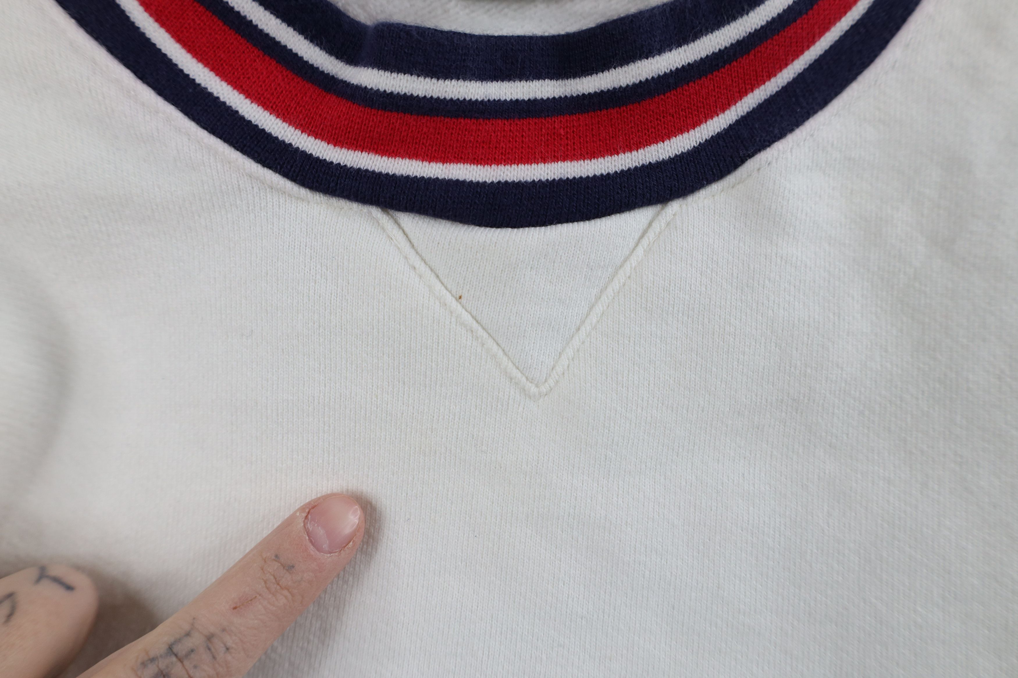 Lacoste × Vintage Vintage 80s Izod Lacoste Spell Croc Logo Sailing Sweatshirt Size US M / EU 48-50 / 2 - 5 Thumbnail