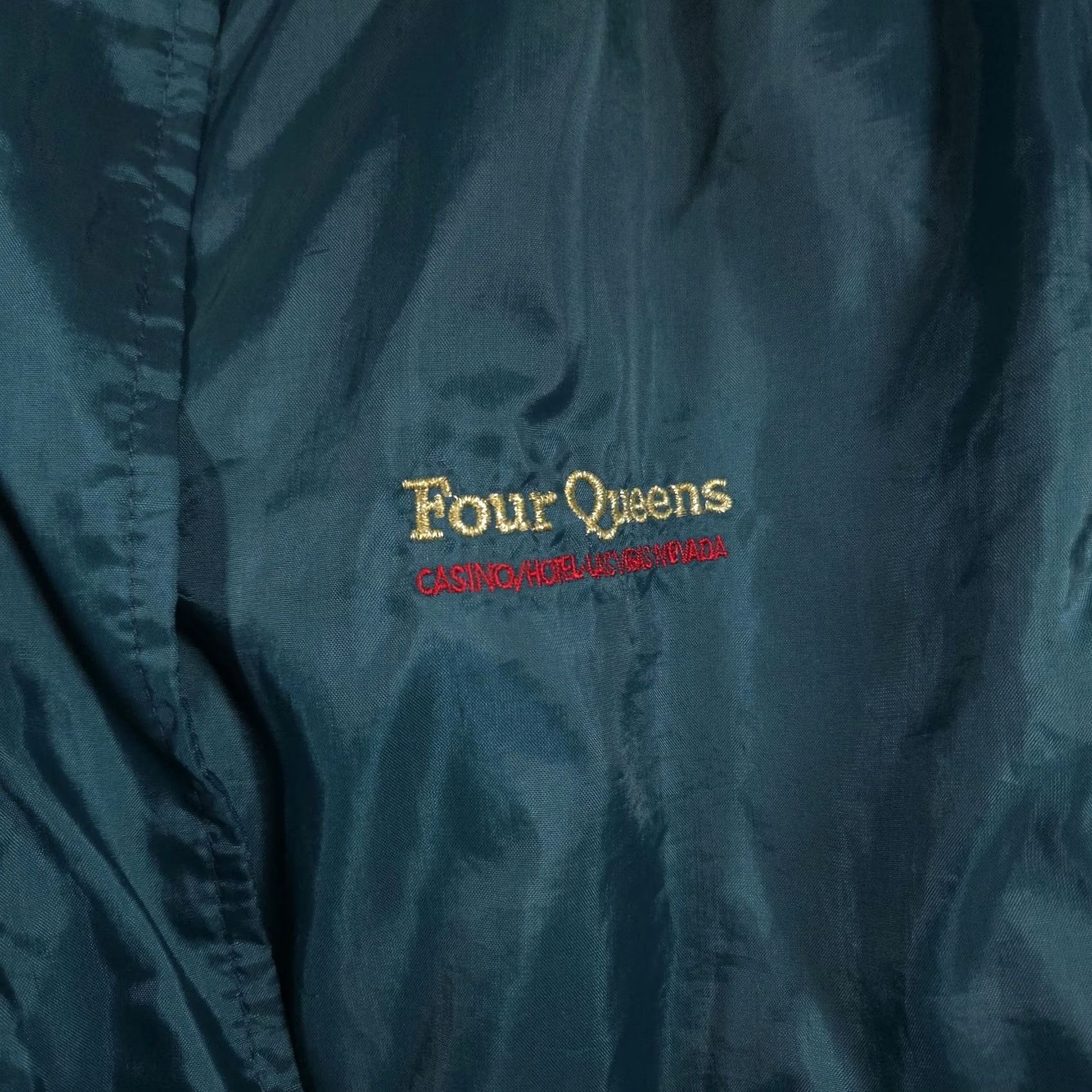Vintage VINTAGE Four Queens Jacket Mens Small Green Windbreaker 80s Las Vegas NM NS Size US S / EU 44-46 / 1 - 4 Thumbnail