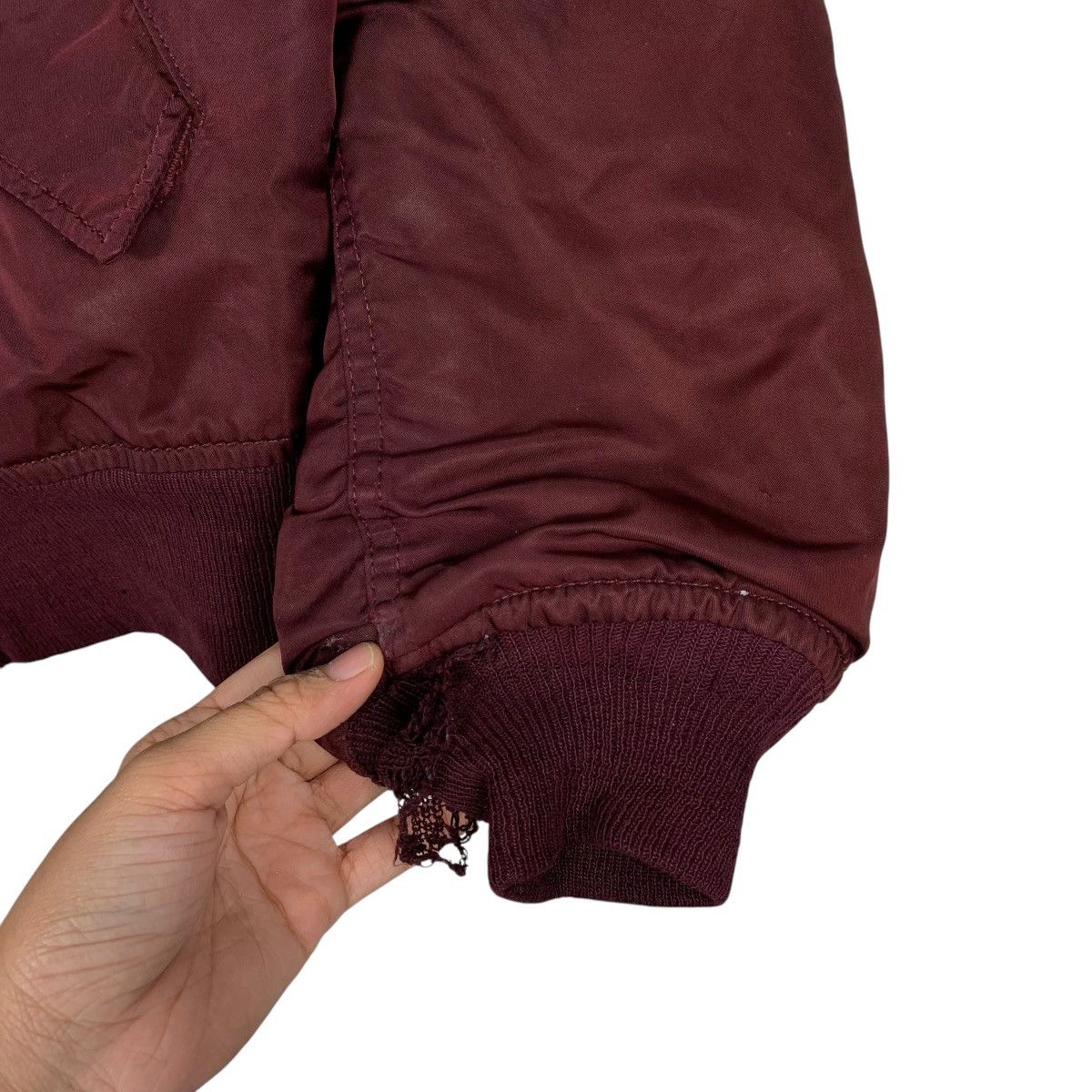 Alpha Industries Vintage Alpha Industries Maroon USAF MA-1 Bomber Made In USA Size US M / EU 48-50 / 2 - 12 Thumbnail