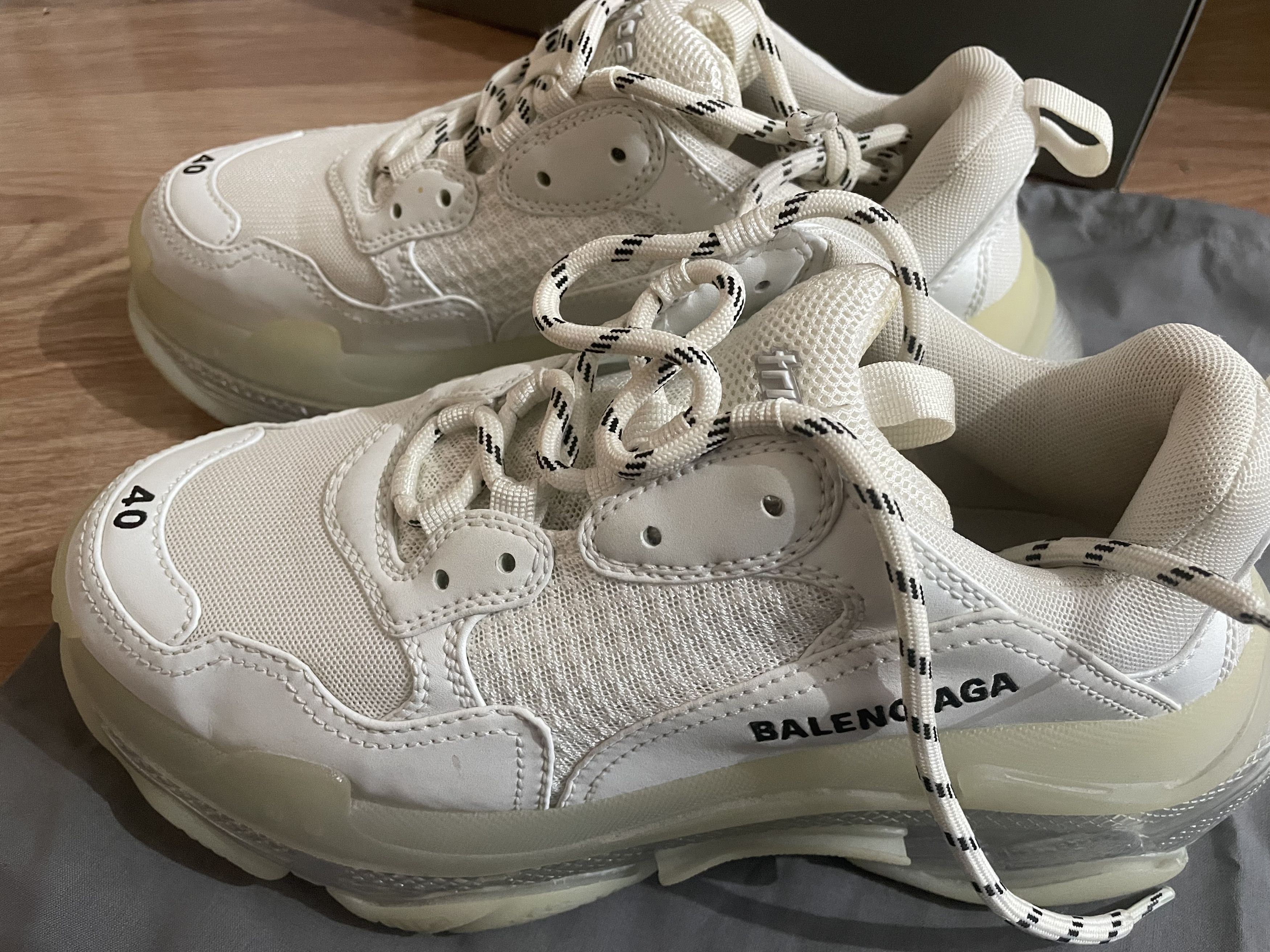 Balenciaga Balenciaga Triple S Womens UK Size 7 Lace-Up Trainers Size US 7 / IT 37 - 3 Thumbnail