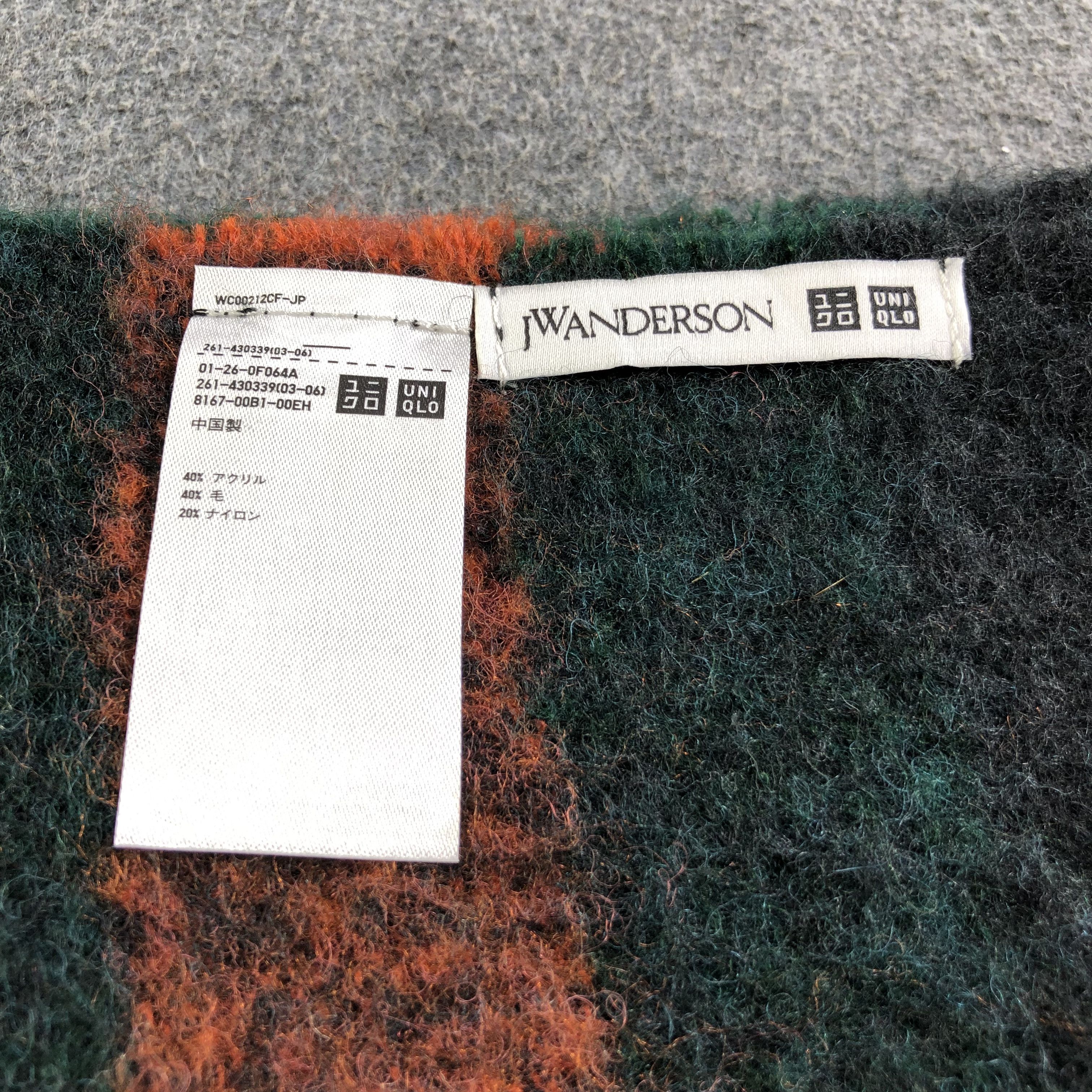 JW Anderson × Uniqlo J.W. Anderson Striped Wool Scarf Muffler Neckwear V2096 Size ONE SIZE - 4 Thumbnail