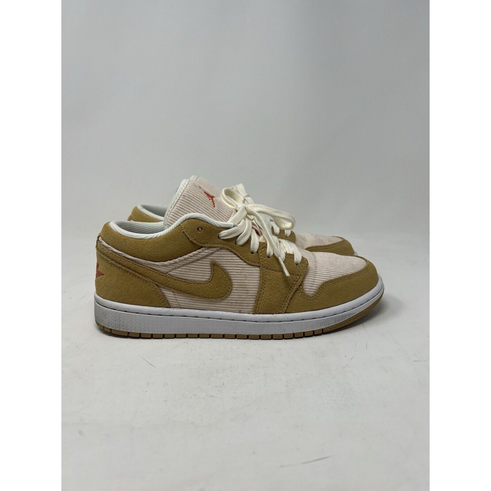 Jordan Brand Air Jordan 1 SE Low Twine Orange Quartz Corduroy size 9.5 W Size US 9.5 / IT 39.5 - 1 Thumbnail