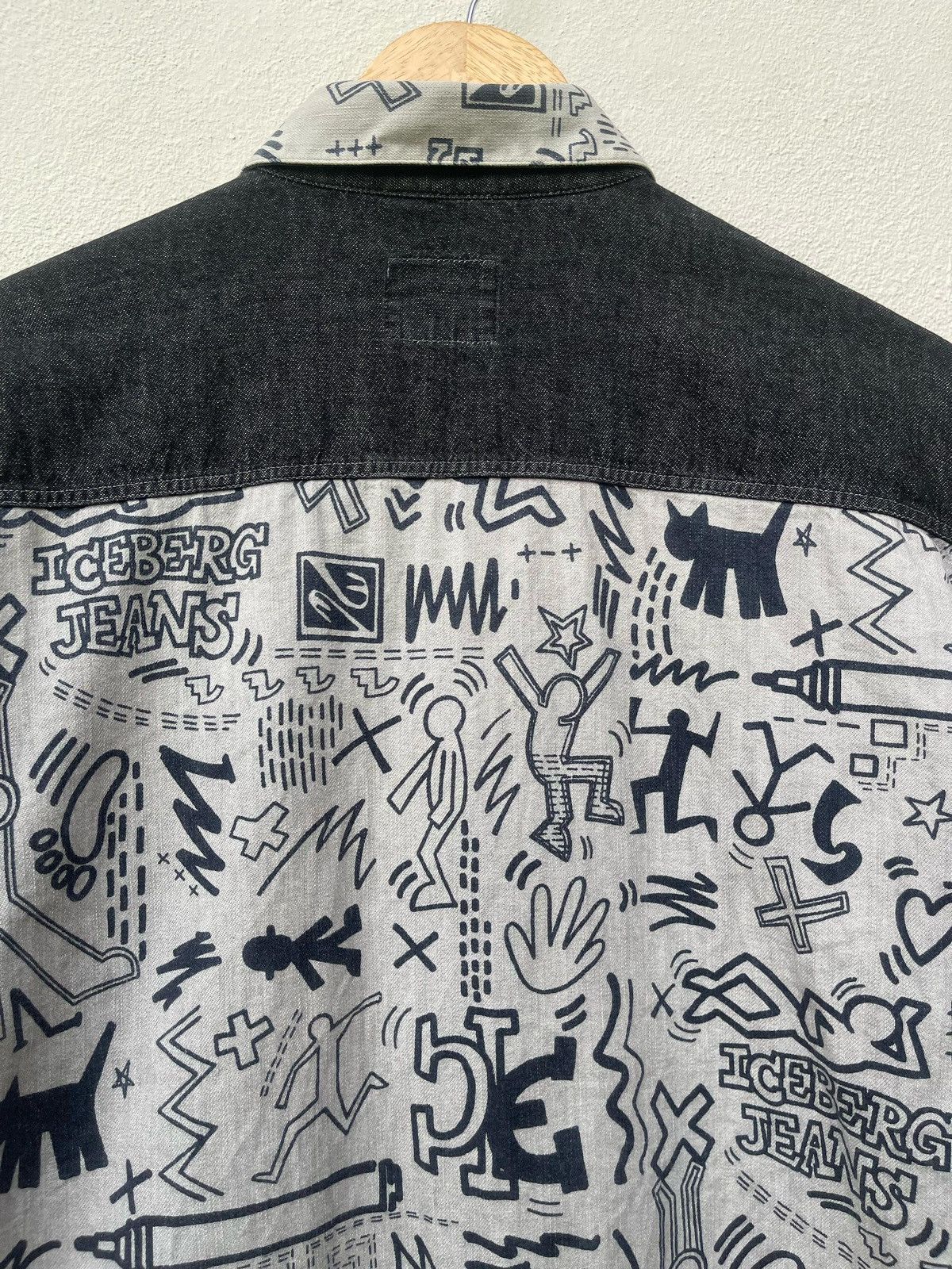 Iceberg × Keith Haring × Vintage 90s Iceberg Keith Haring Fullprint Button Shirt Size US M / EU 48-50 / 2 - 20 Thumbnail