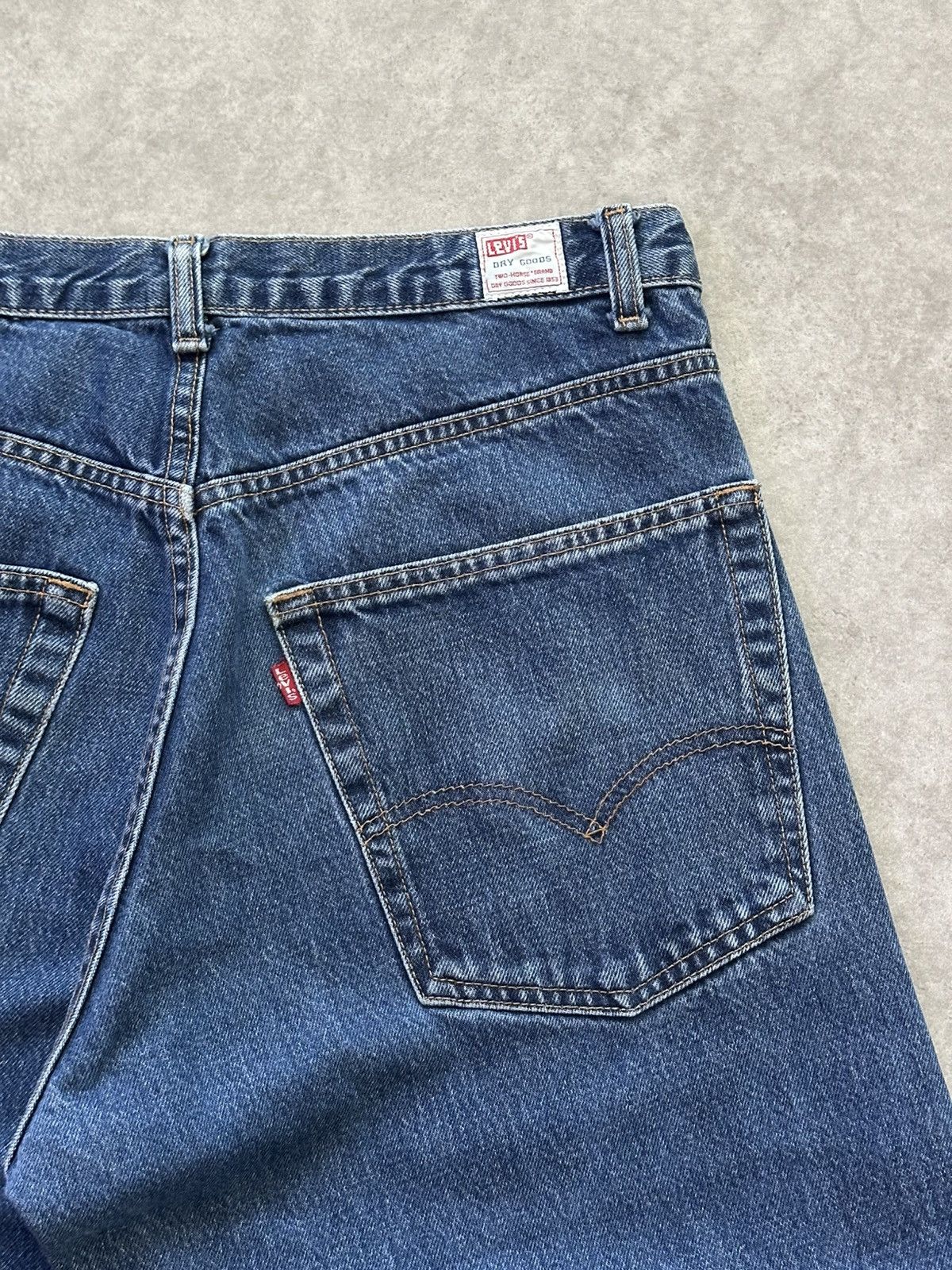 Levi's Vintage Levi’s Jeans Dry Goods Blue Denim Skater Style Size US 32 / EU 48 - 5 Thumbnail