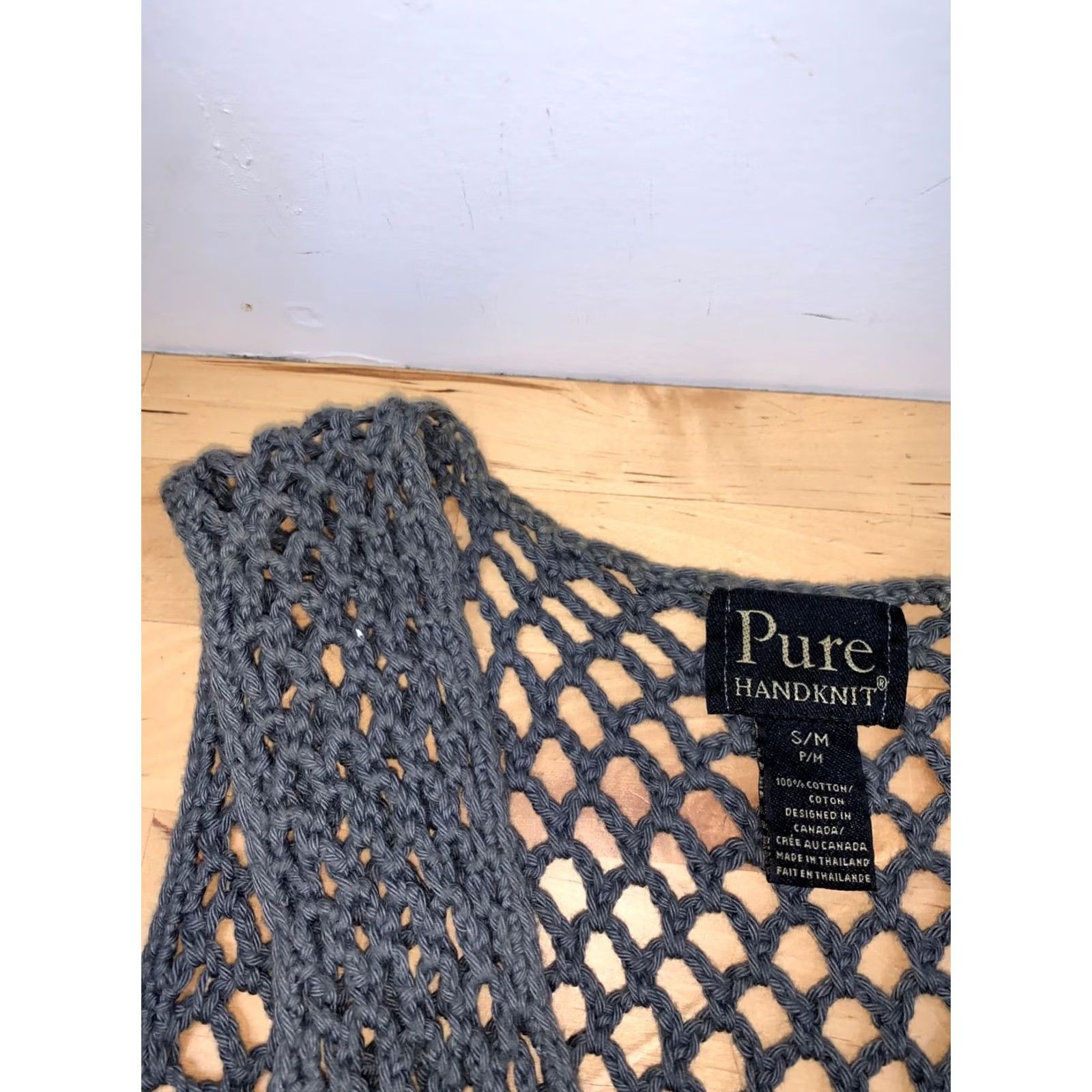 Vintage Pure Handknit Cardigan Women S/M Gray Crochet Casual Bohemian 13340 Sweater Cardigan Womens S/M Gray Crochet Bohemian Winter Fall Size S / US 4 / IT 40 - 4 Thumbnail