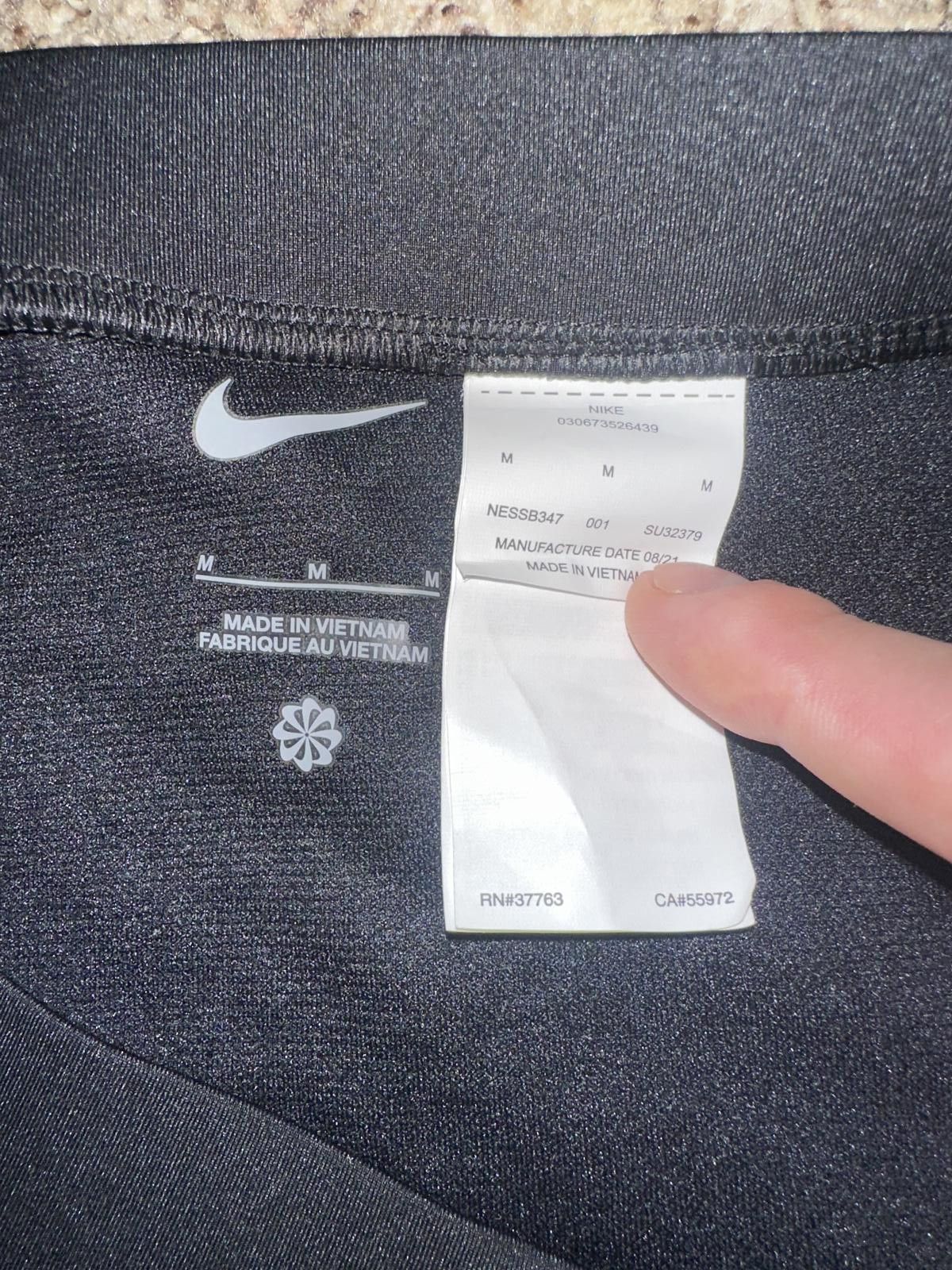 Nike Nike Essential Women's High-Waist Swim Bottom Size ONE SIZE - 4 Thumbnail