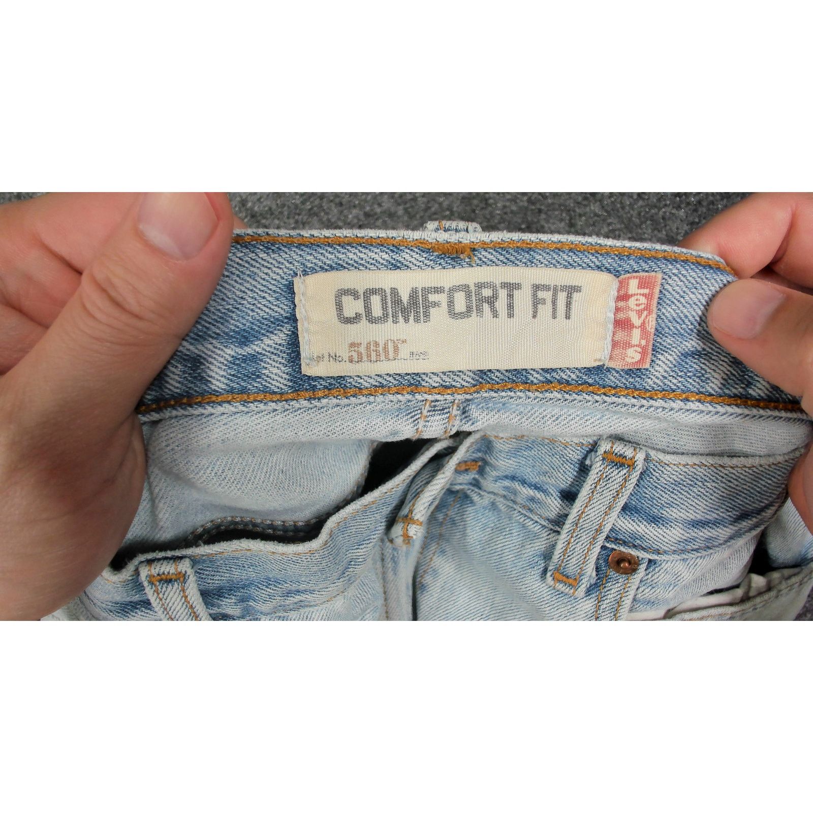 Levi's Levi's Y2K 560 Comfort Fit Thrashed Light Wash Denim Jeans Size US 35 - 7 Thumbnail